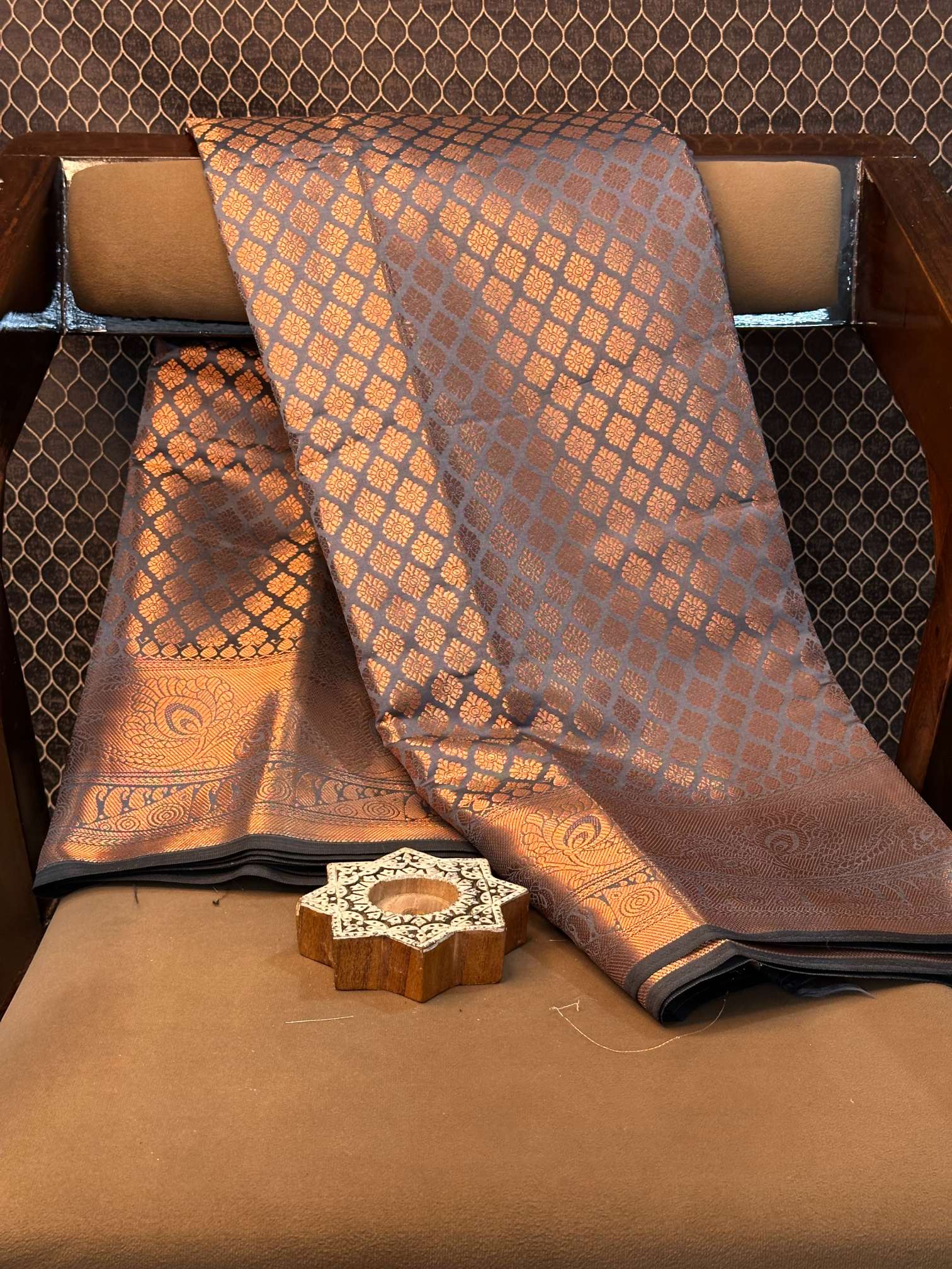 Eccentric zari weave Softsilk Heritage Banarasi saree