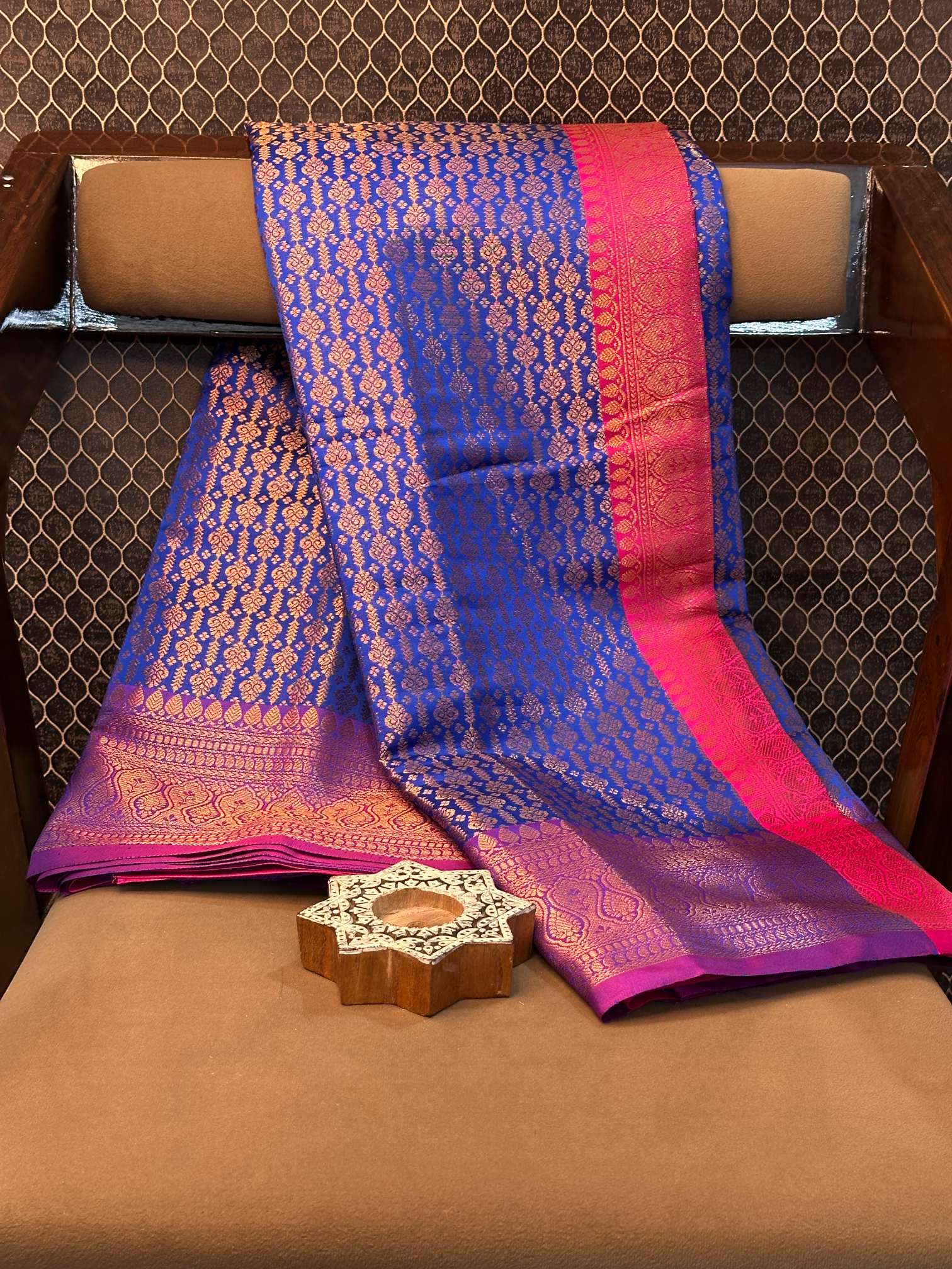 Eccentric zari weave Softsilk Banarasi saree