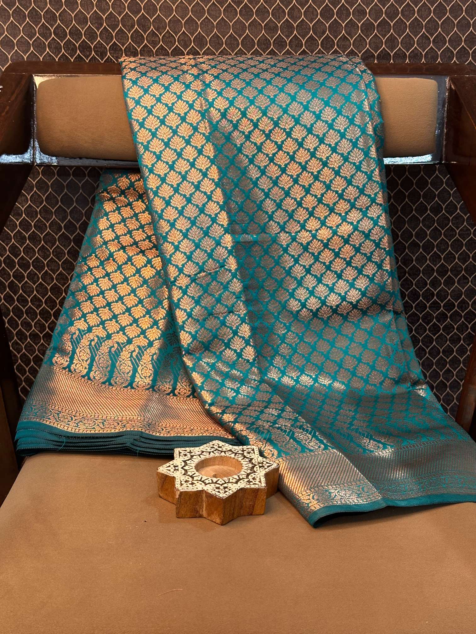 Eccentric zari weave Softsilk Banarasi saree