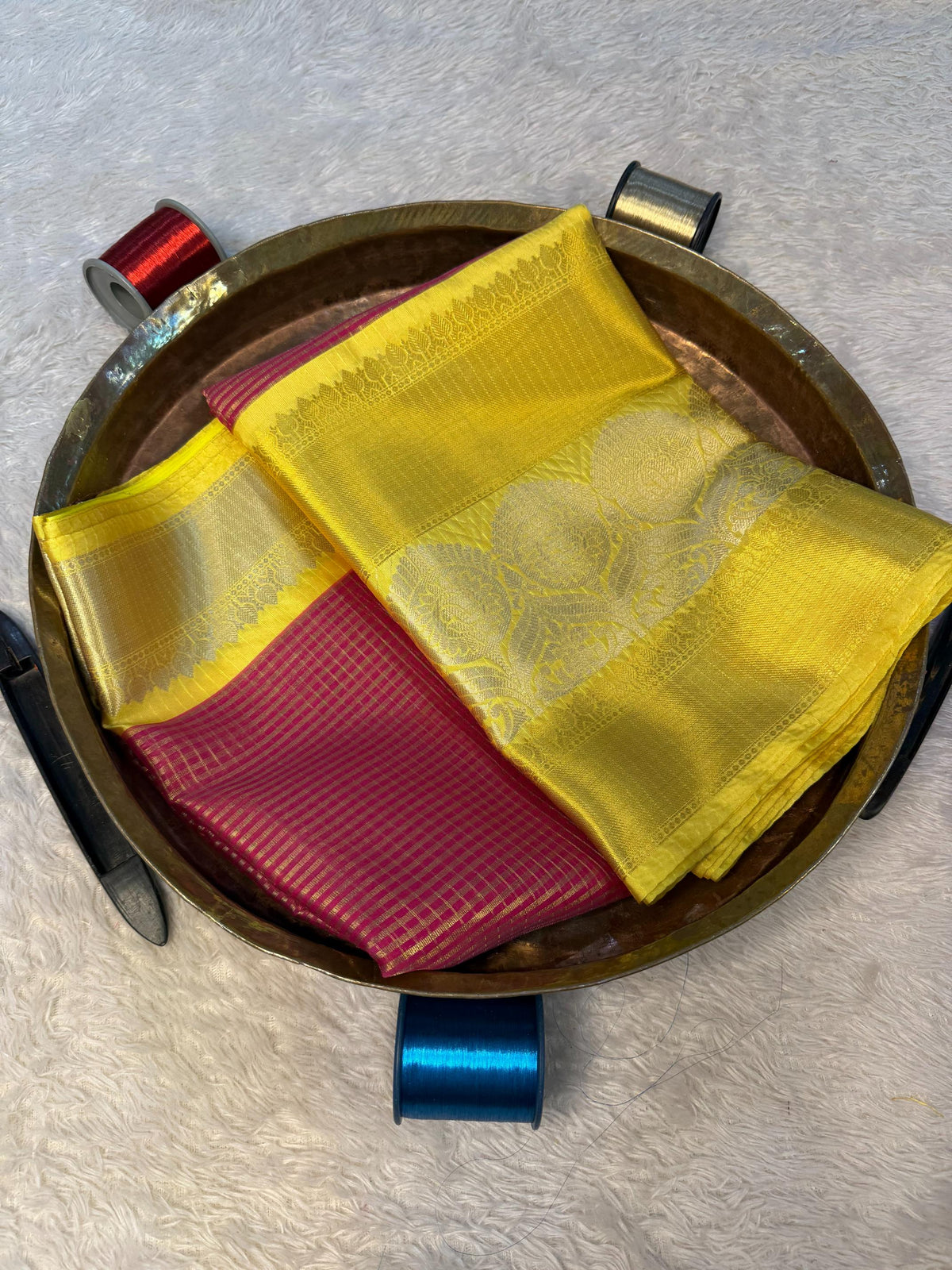 Trending Softsilk Jacquard Unique Banarasi Saree