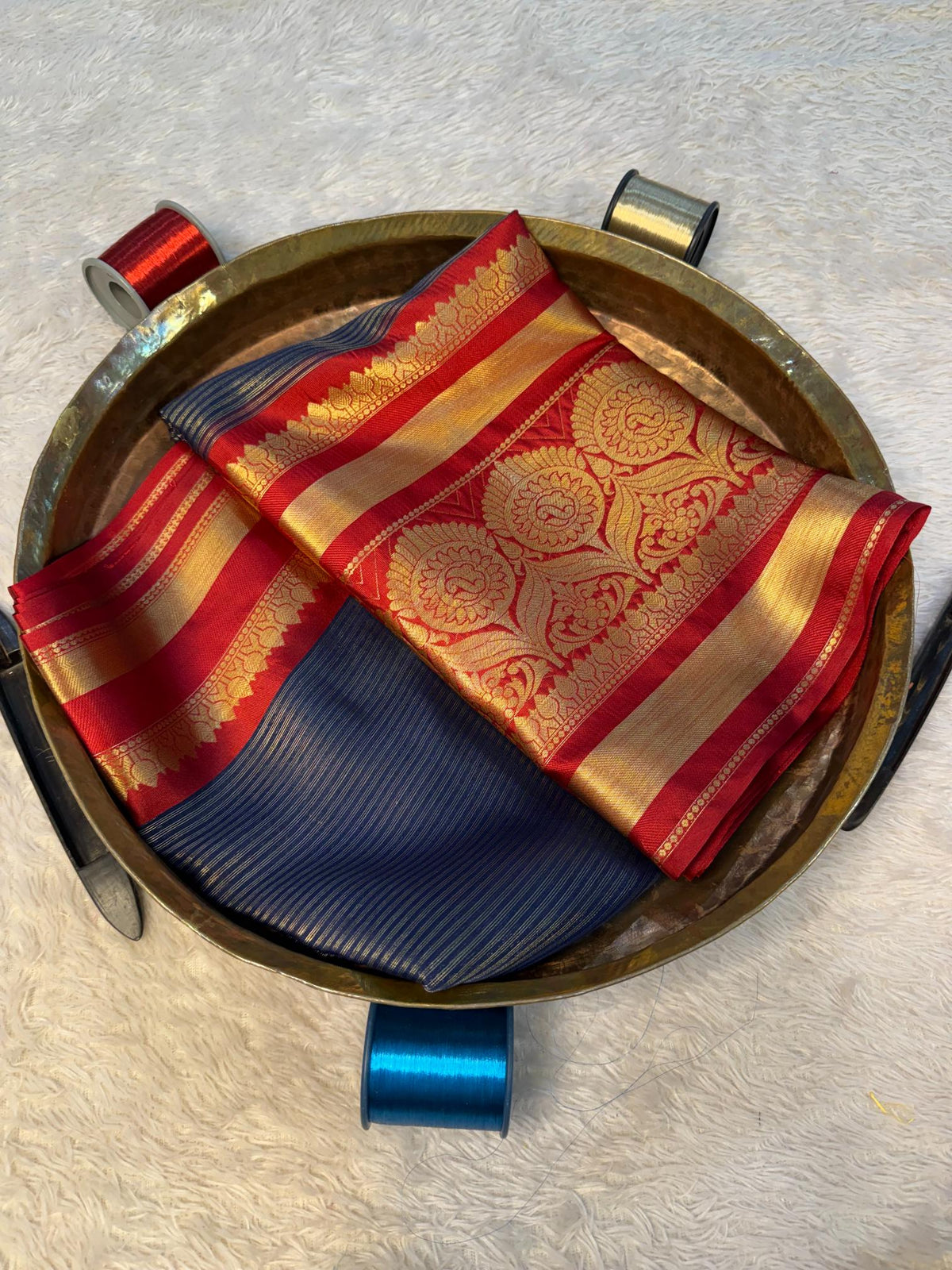 Trending Softsilk Jacquard Unique Banarasi Saree