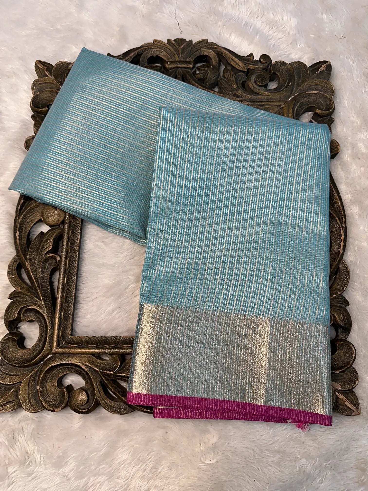 Contemporary Weave Kora Tissue Silk Banarasi Saree