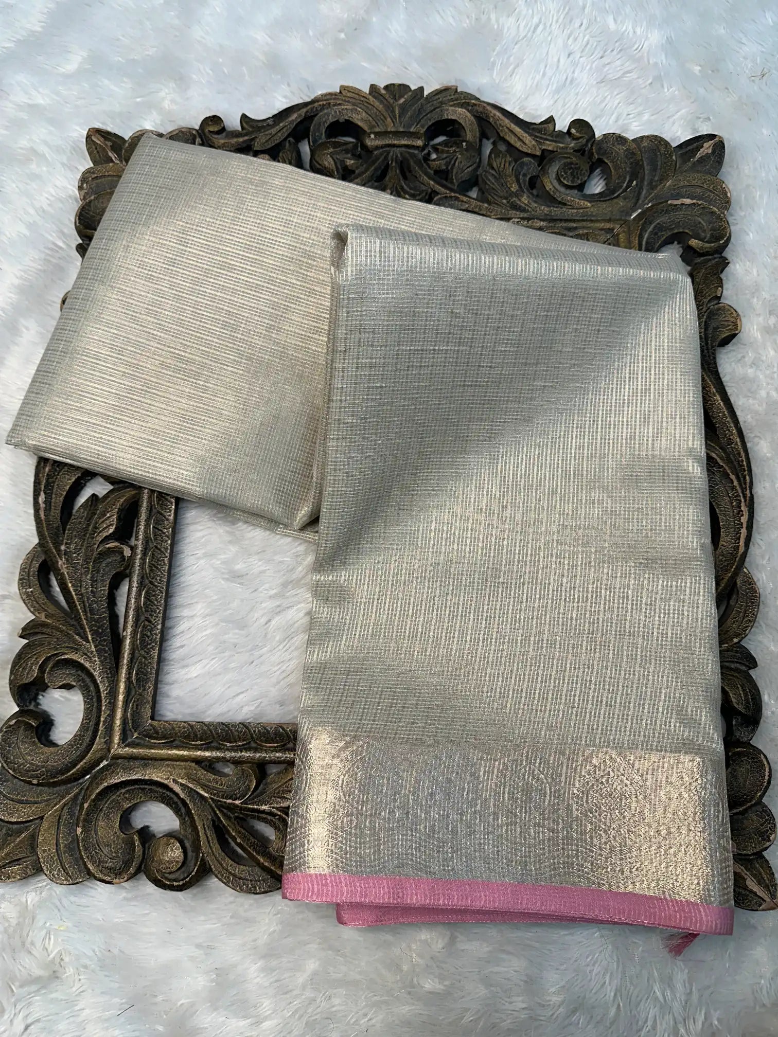 Contemporary Weave Kora Tissue Silk Banarasi Saree