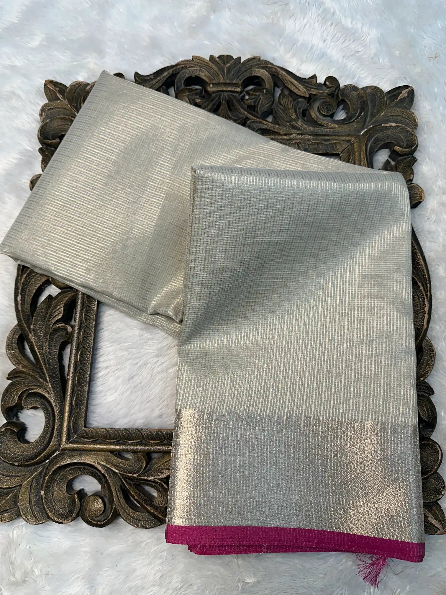 Eccentric Weave Softsilk Traditional Banarasi Saree