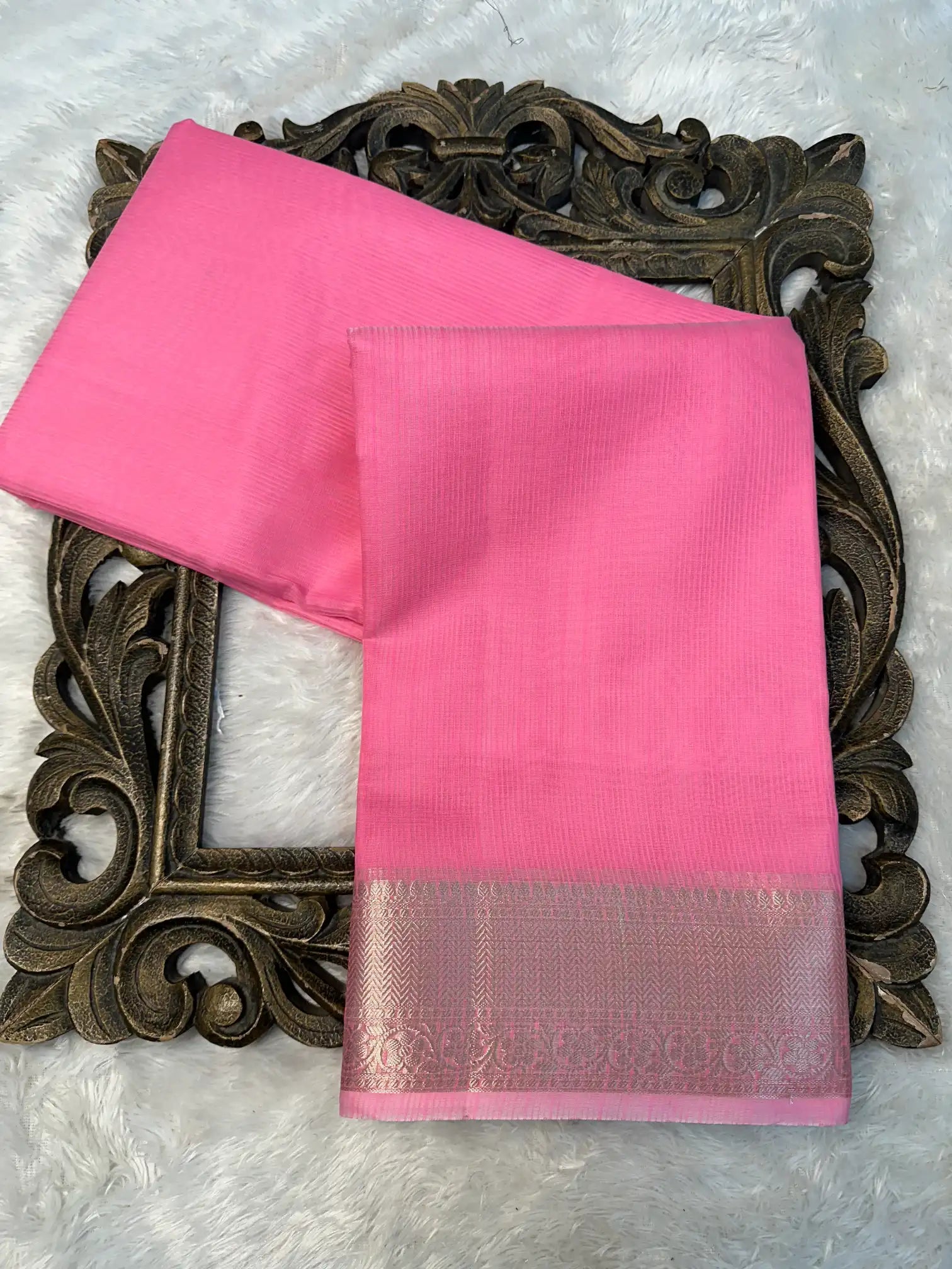 Contemporary Weave Kora Tissue Silk Banarasi Saree