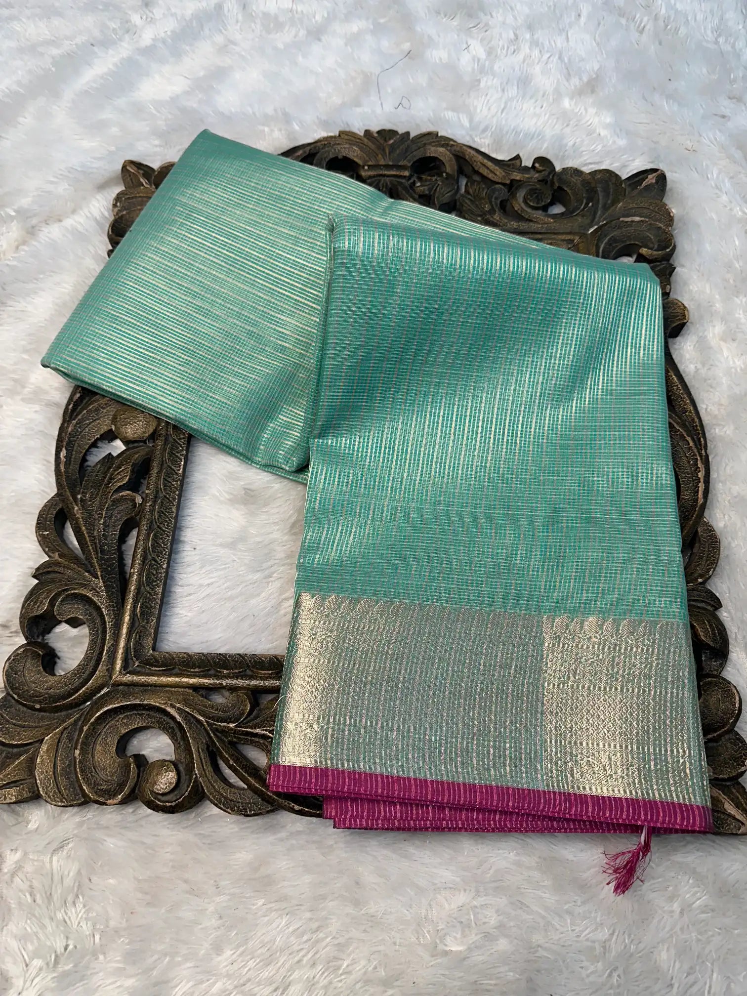 Contemporary Weave Kora Tissue Silk Banarasi Saree
