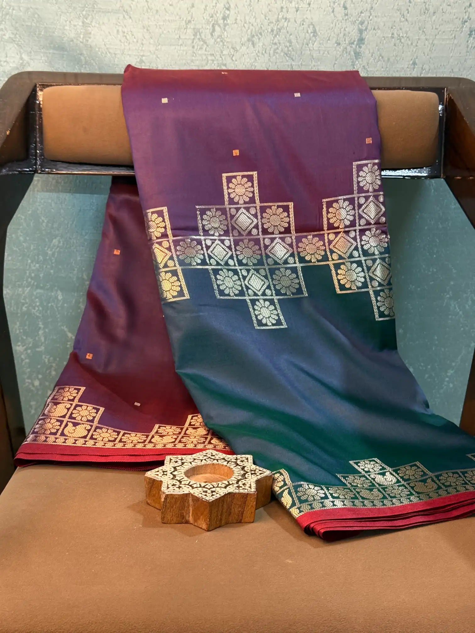 Eccentric Weave Softsilk Traditional Banarasi Saree
