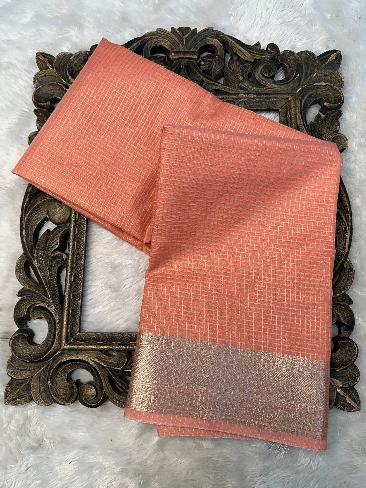 Contemporary Weave Kora Tissue Silk Banarasi Saree