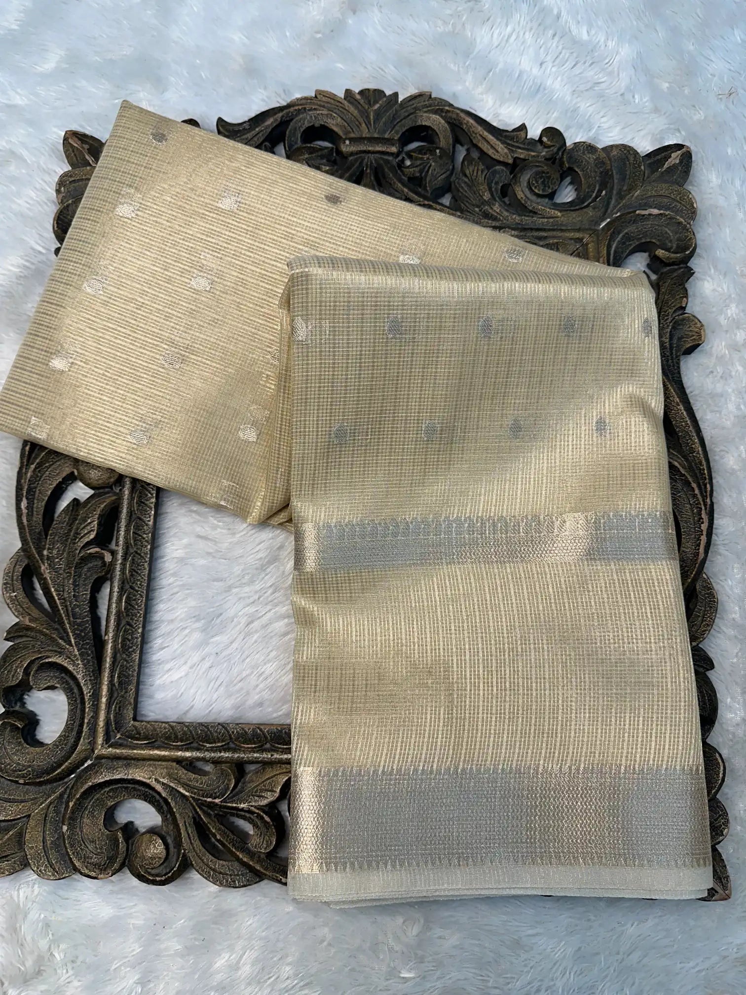 Contemporary Weave Kora Tissue Silk Banarasi Saree