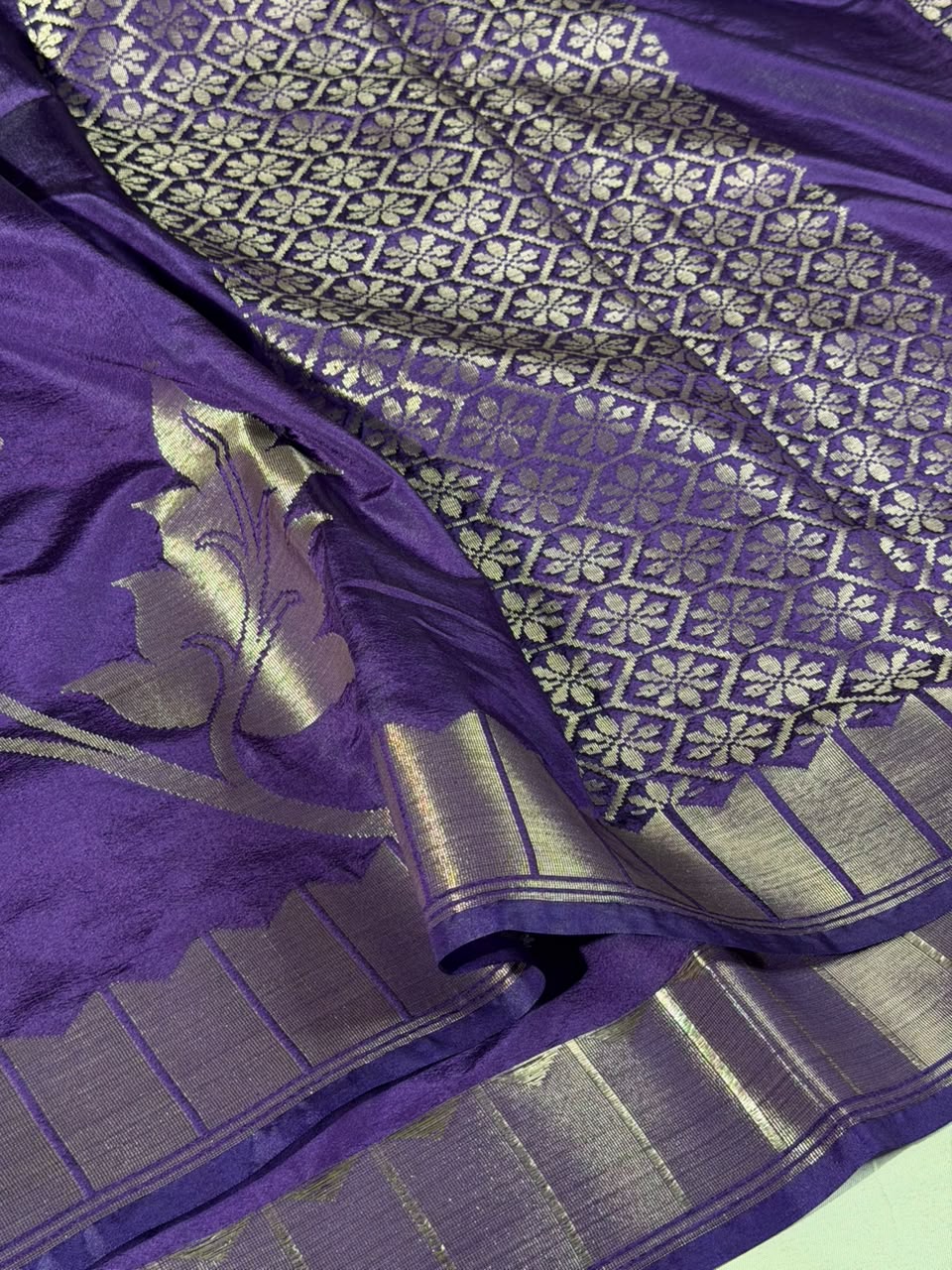 Light Purple Meenakari Chinia Silk Banarasi Saree