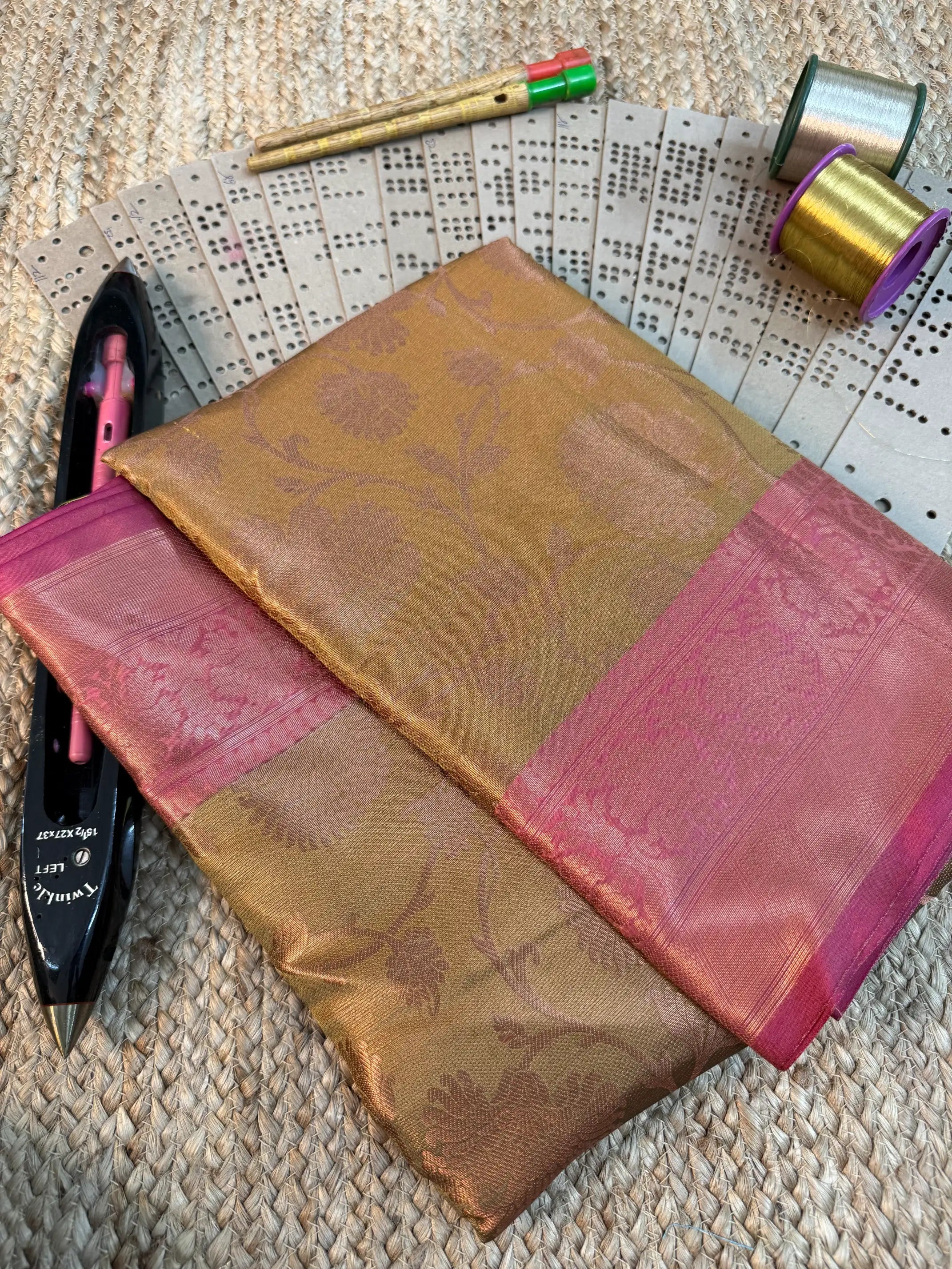 Eccentric zari weave Softsilk Banarasi saree