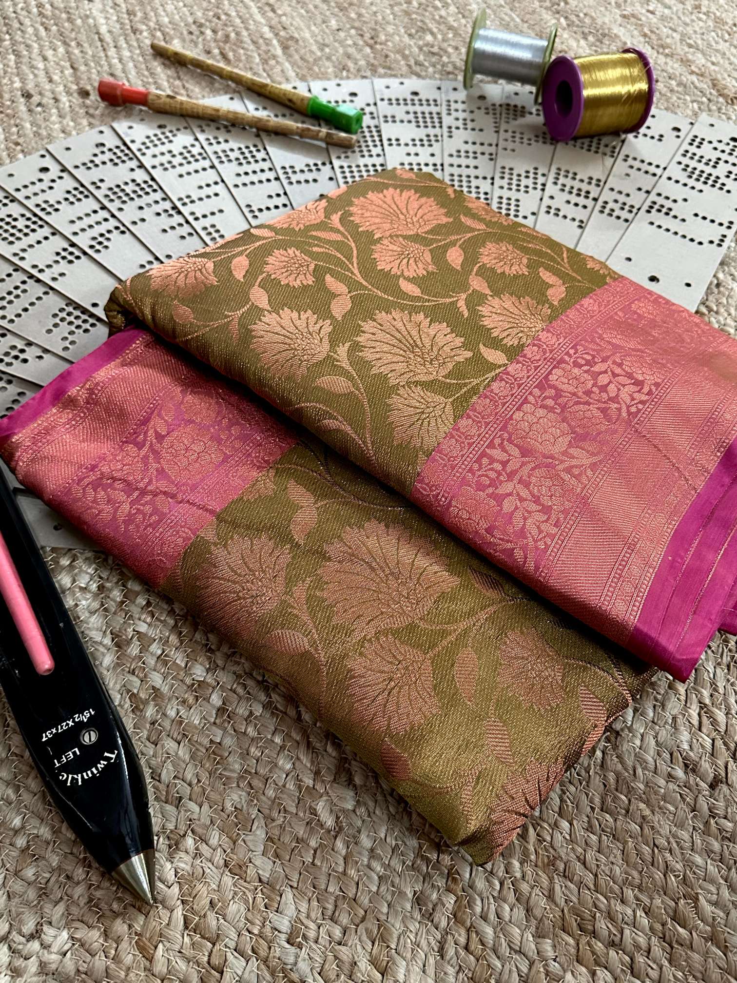 Eccentric Weave Softsilk Traditional Banarasi Saree