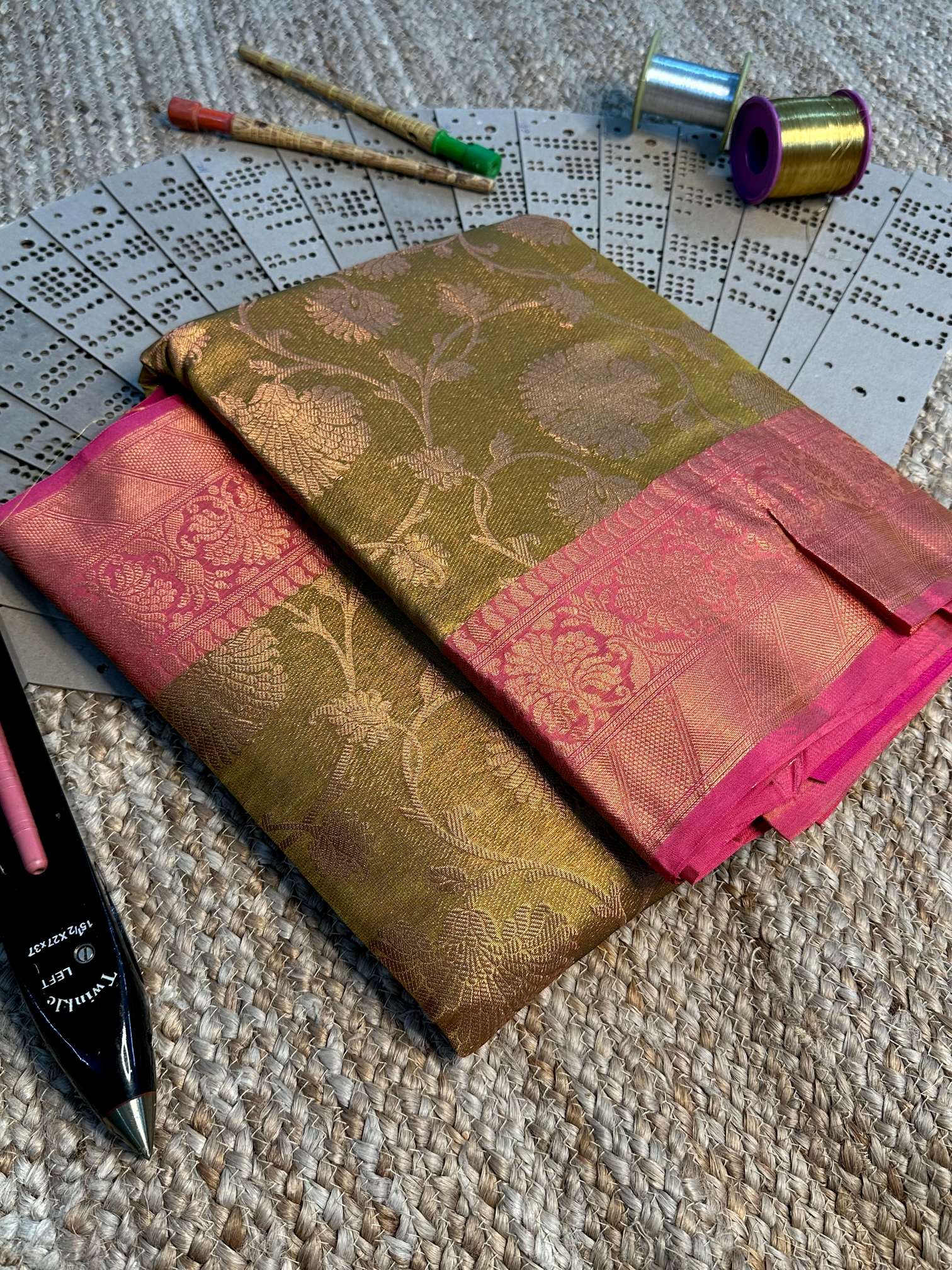 Eccentric Weave Softsilk Traditional Banarasi Saree