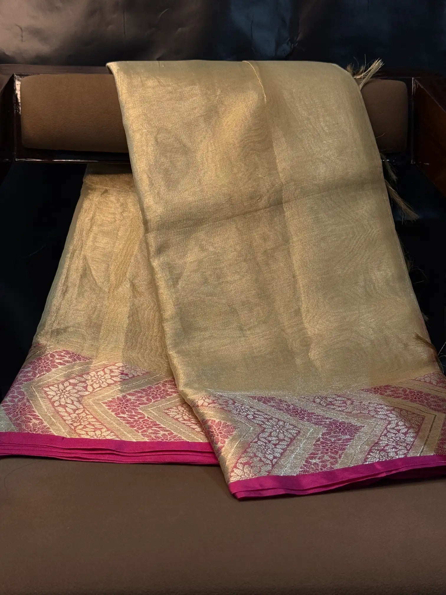 Traditional weave Softsilk Banarasi saree