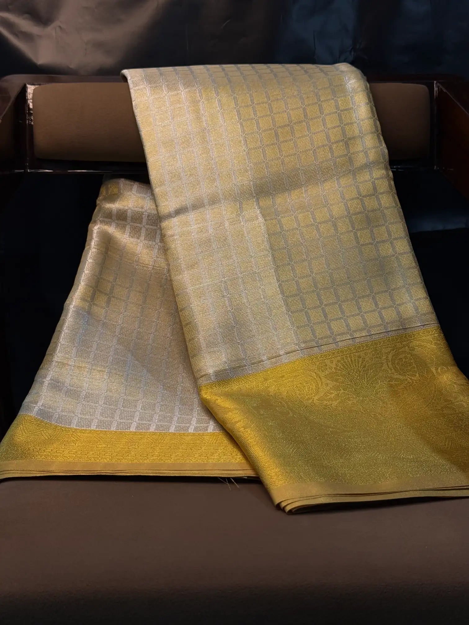 Traditional weave Softsilk Banarasi saree
