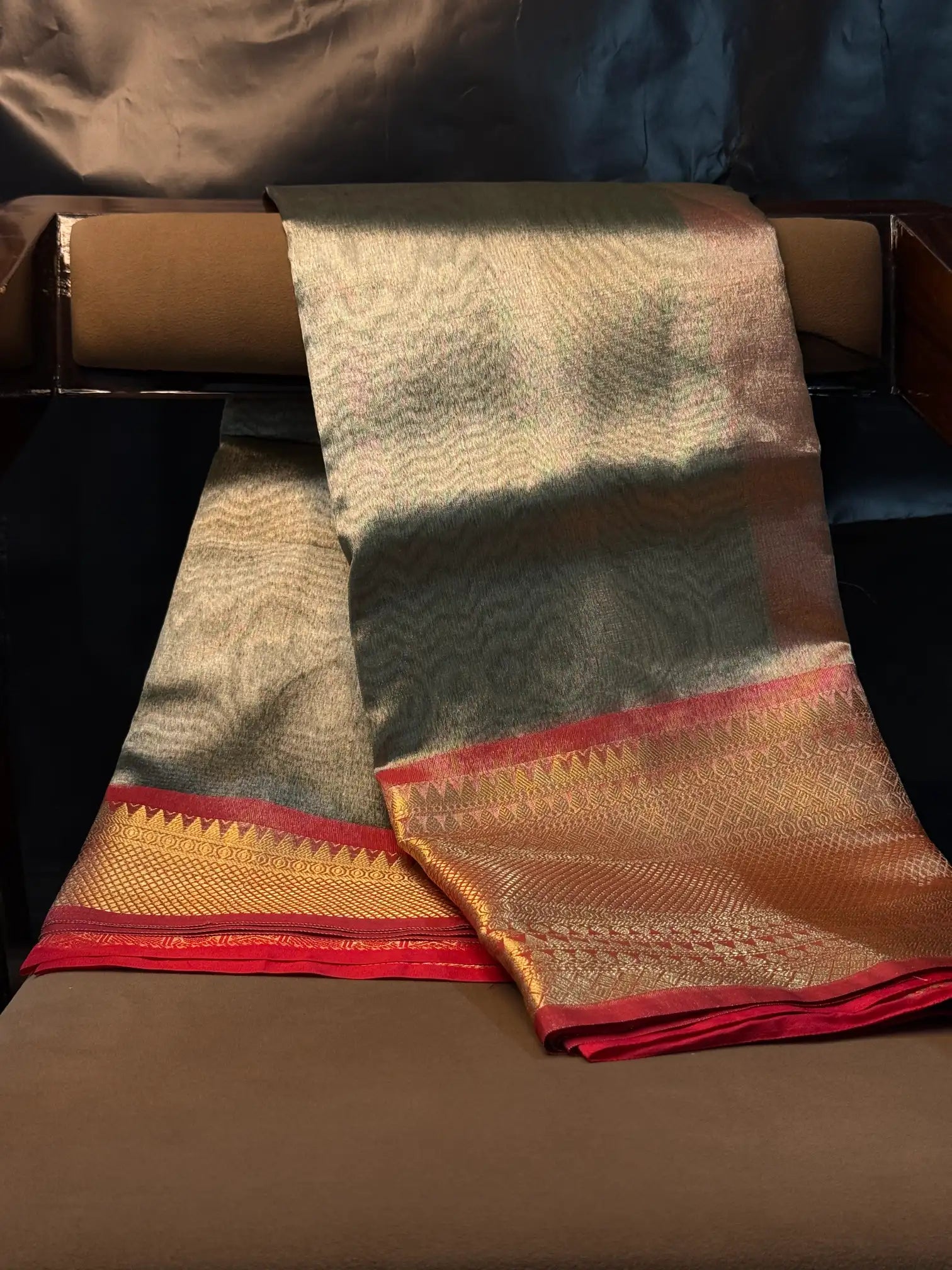Traditional weave Softsilk Banarasi saree