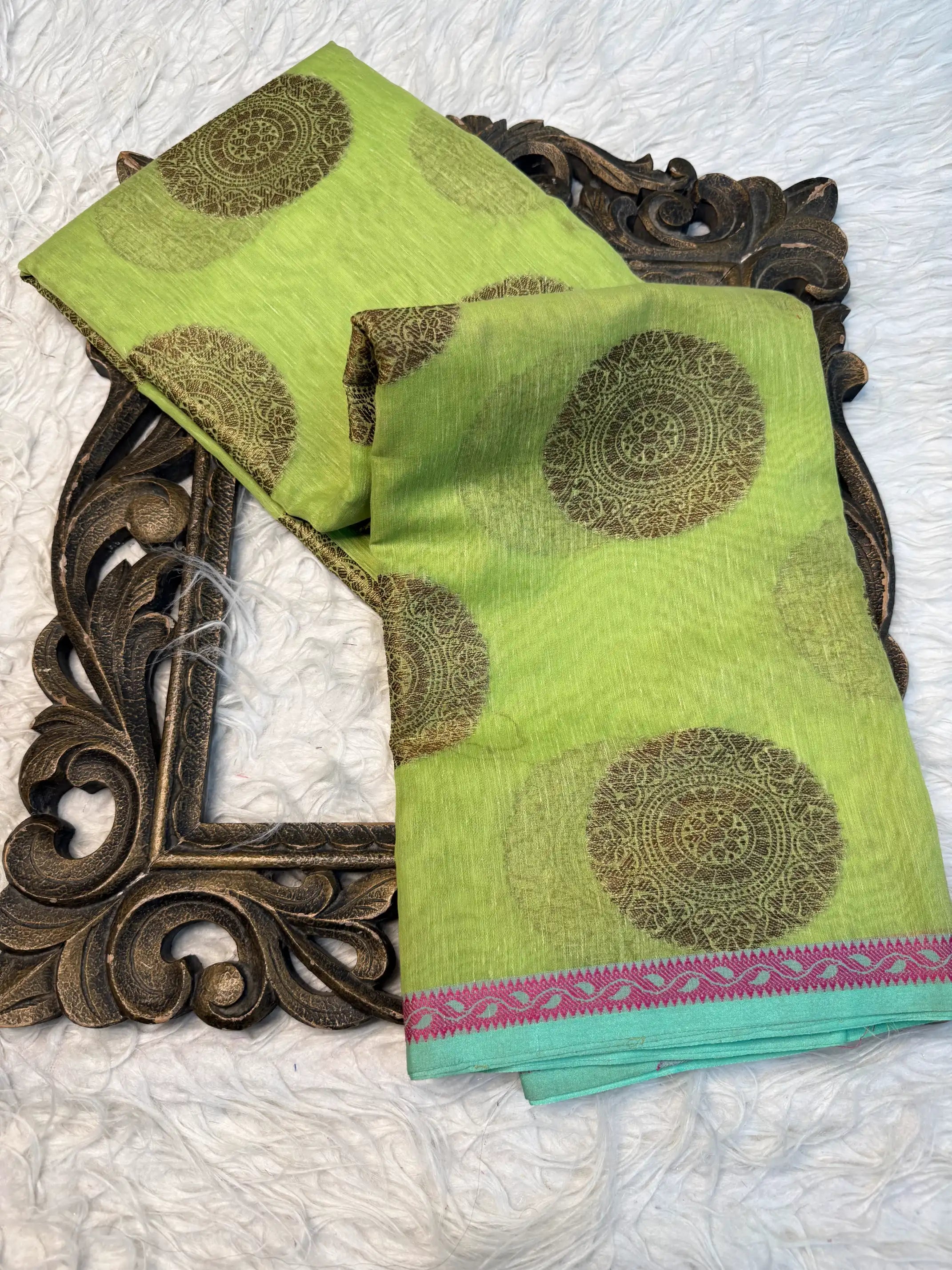 Contemporary Weave Softsilk Heritage Banarasi Saree