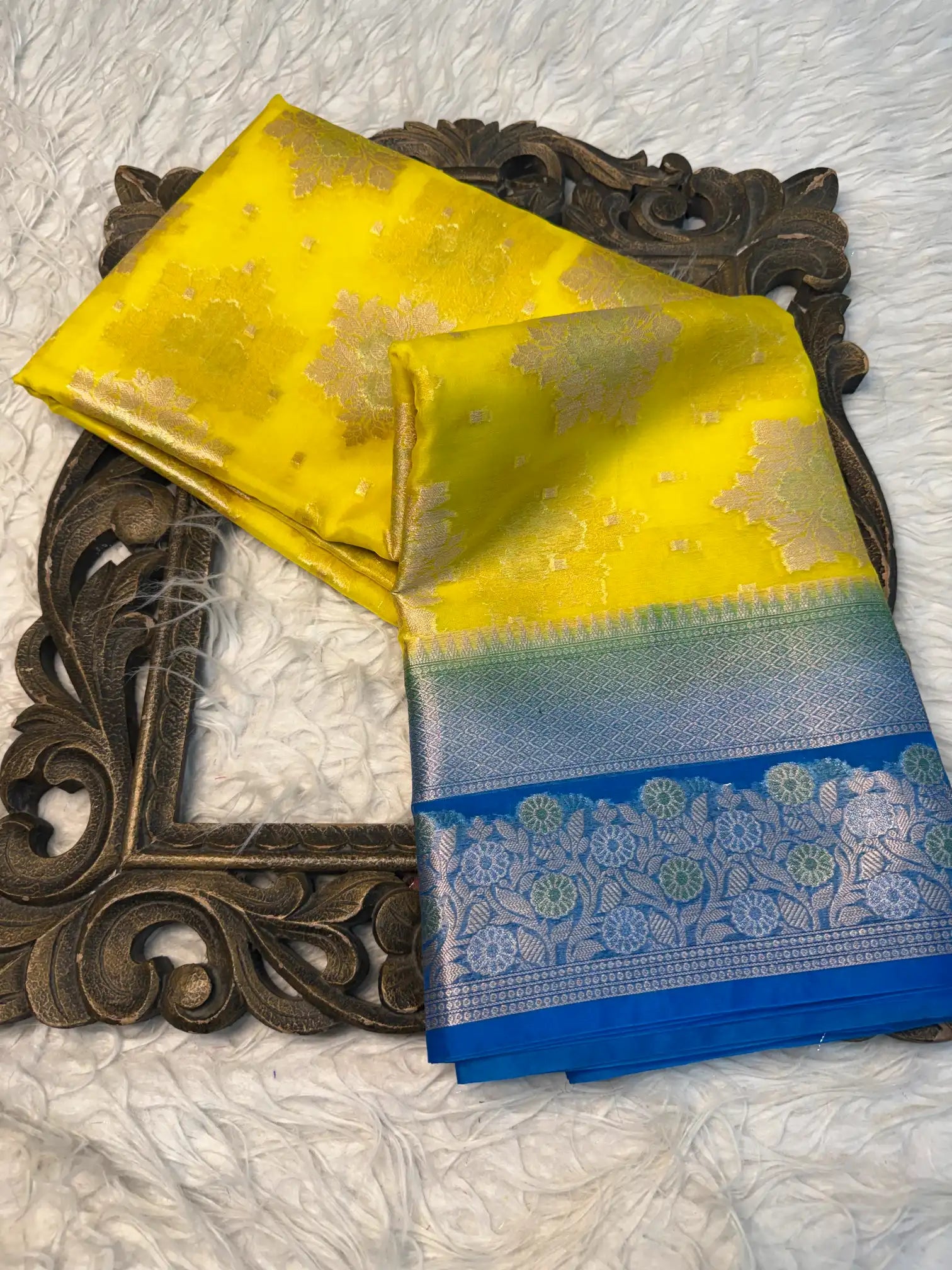Contemporary Weave Softsilk Heritage Banarasi Saree