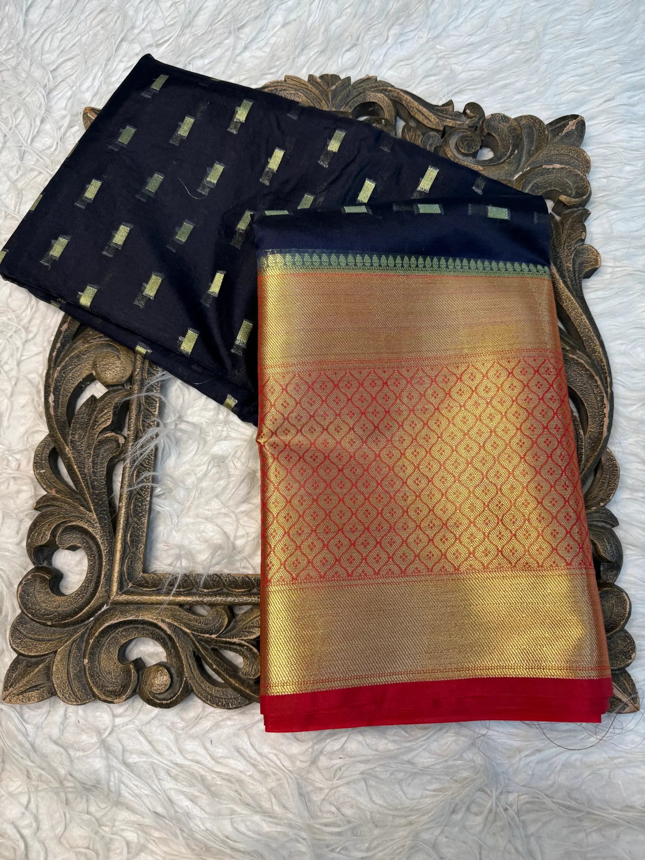 Contemporary Weave Softsilk Heritage Banarasi Saree