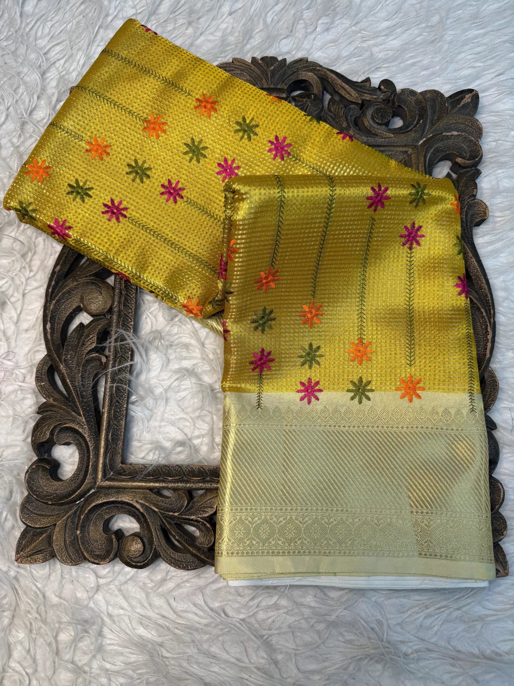 Traditional Weave Softsilk Banarasi Saree