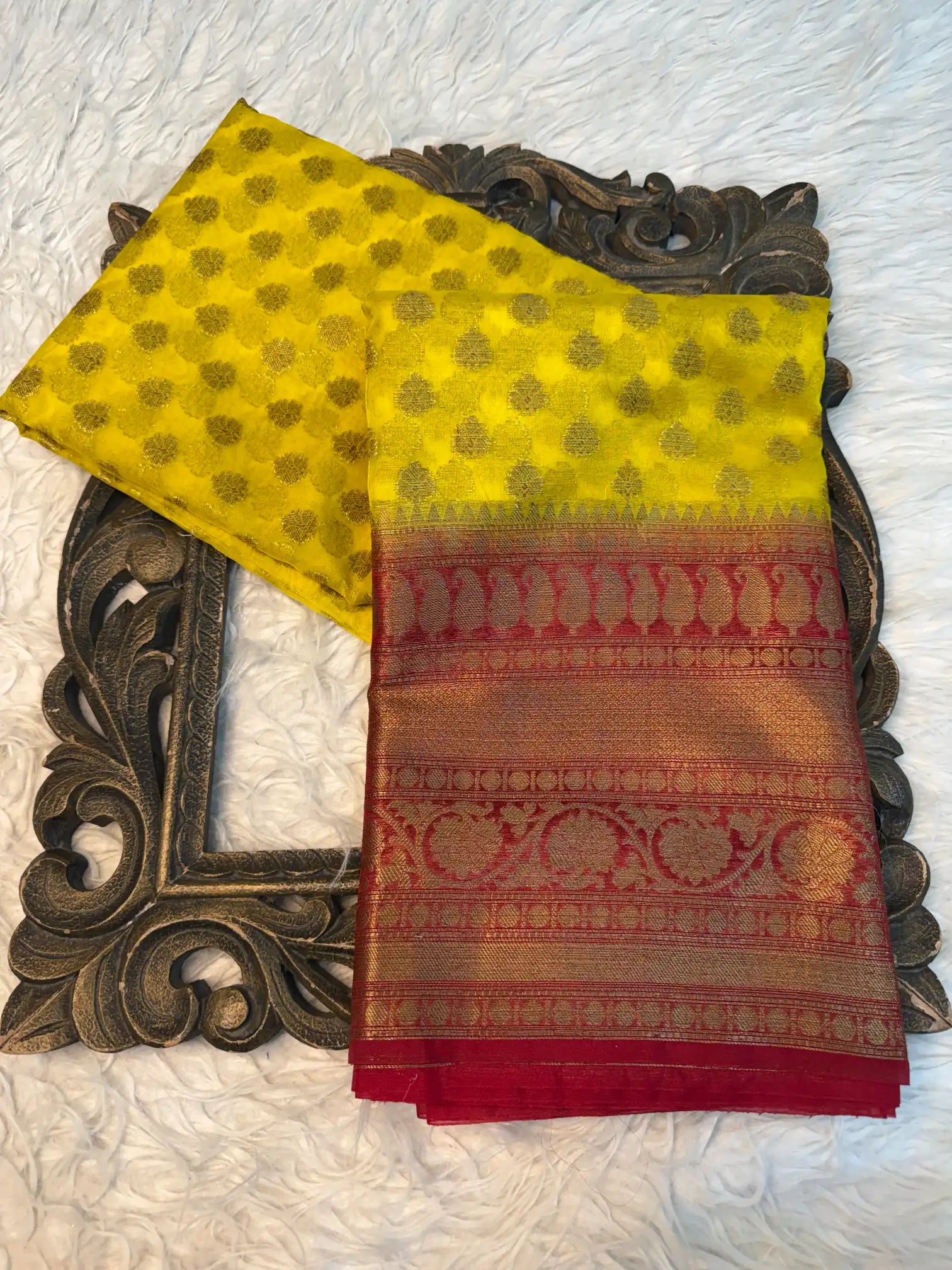 Traditional Weave Softsilk Banarasi Saree