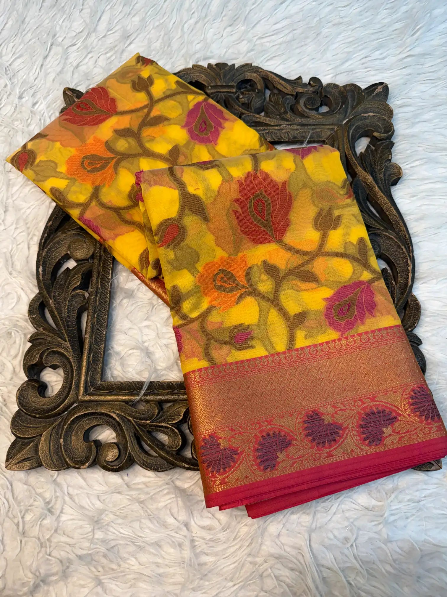 Contemporary Weave Softsilk Heritage Banarasi Saree