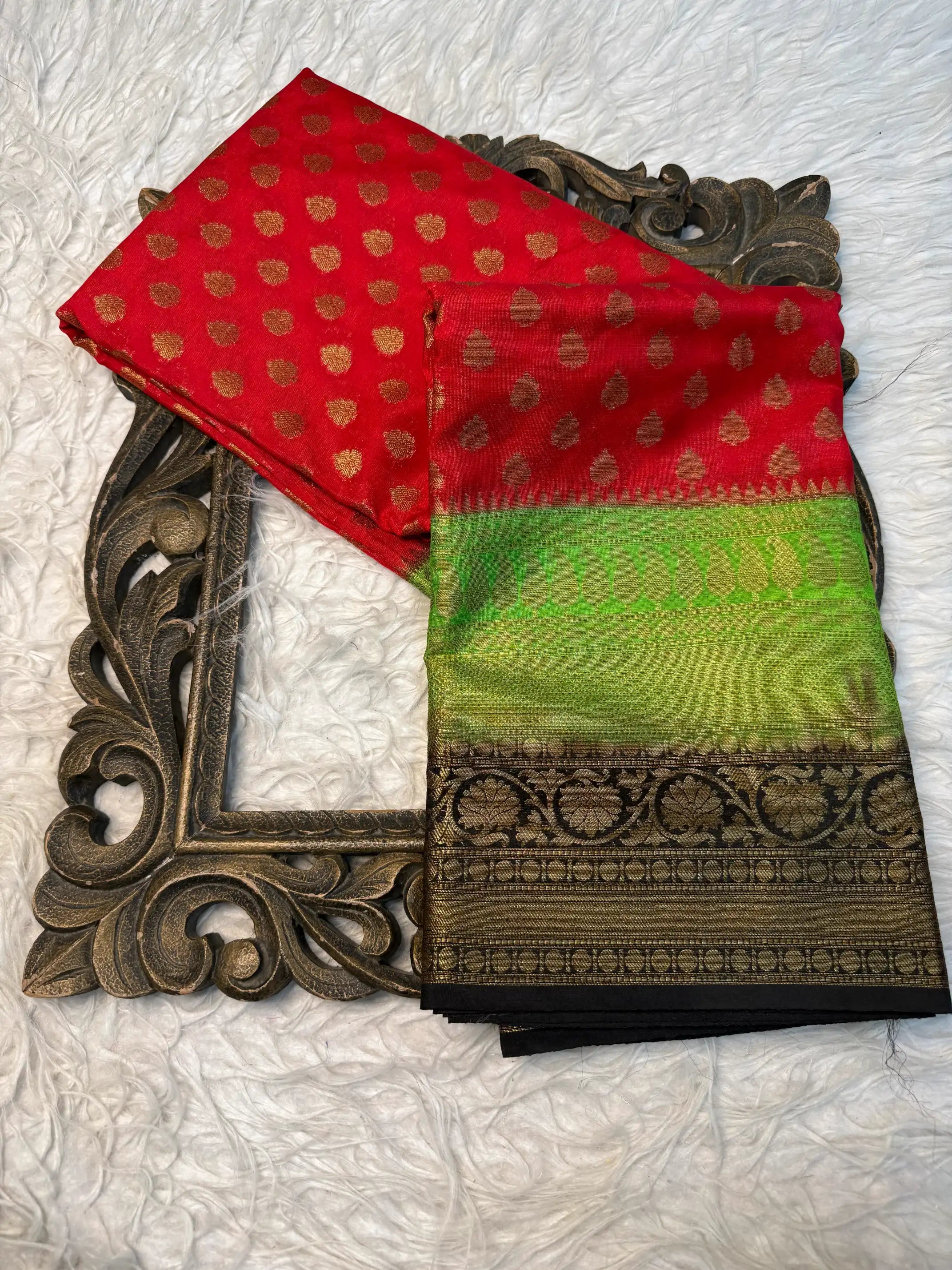Contemporary Weave Softsilk Heritage Banarasi Saree