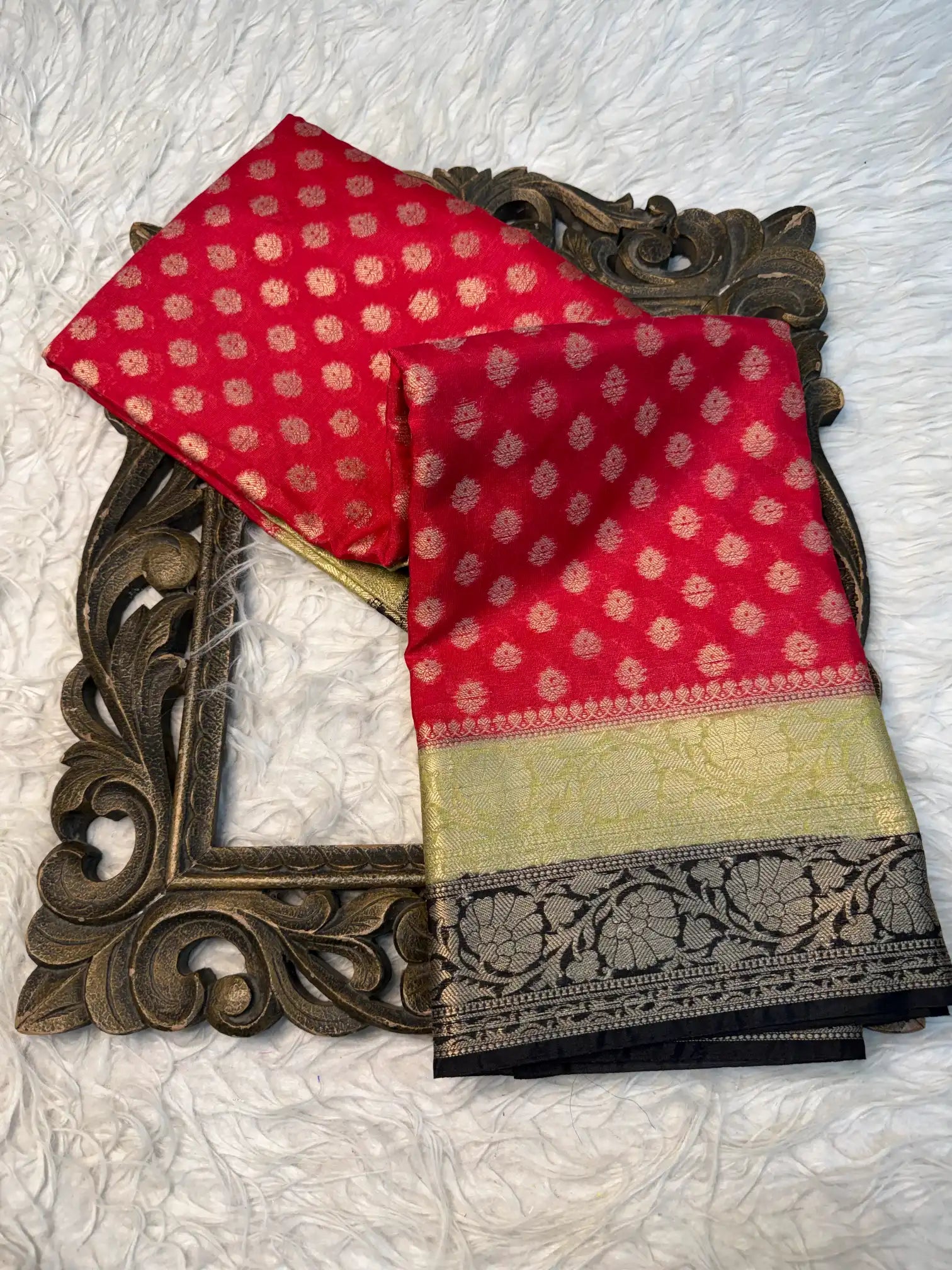 Contemporary Weave Softsilk Heritage Banarasi Saree