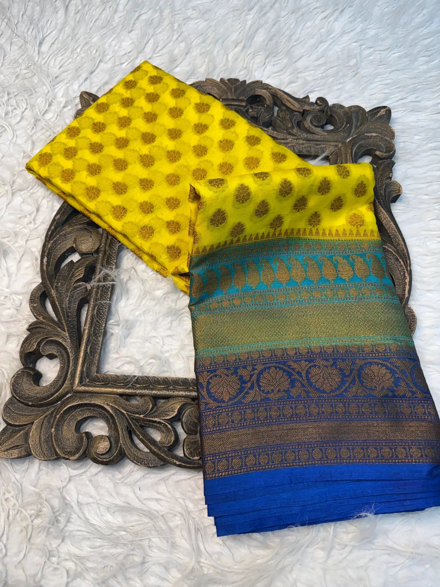Traditional Weave Softsilk Banarasi Saree