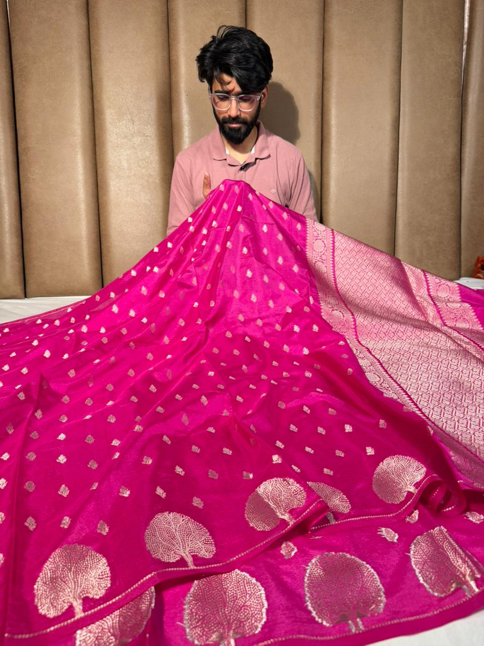 Rani Pink Traditional Chinia Silk Banarasi Saree