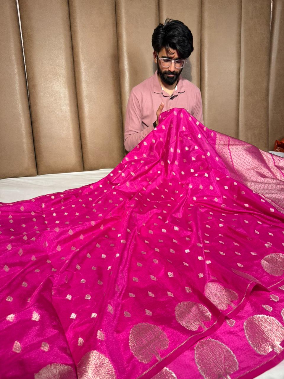 Rani Pink Traditional Chinia Silk Banarasi Saree