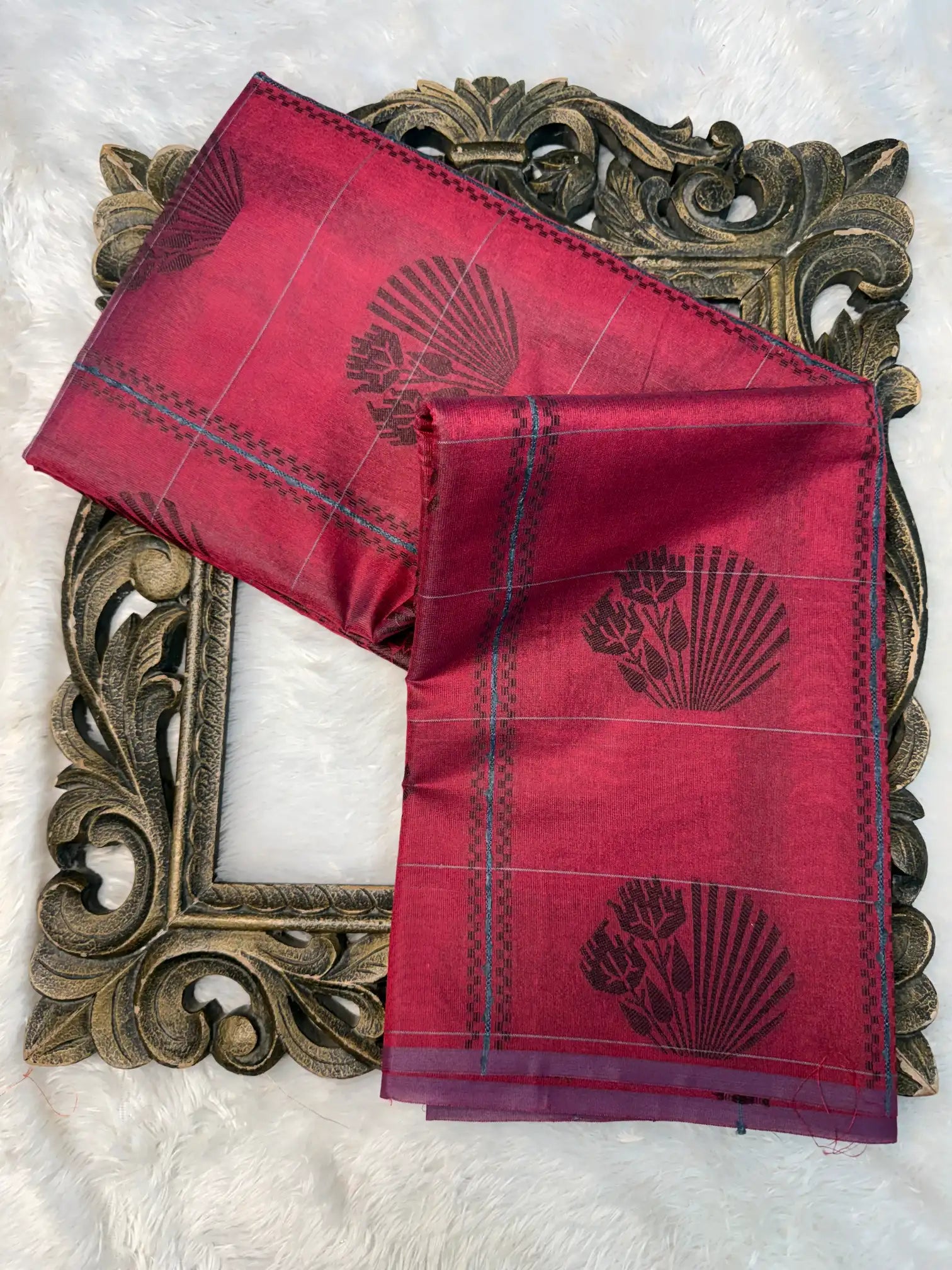 Eccentric Weave Softsilk Traditional Banarasi Saree