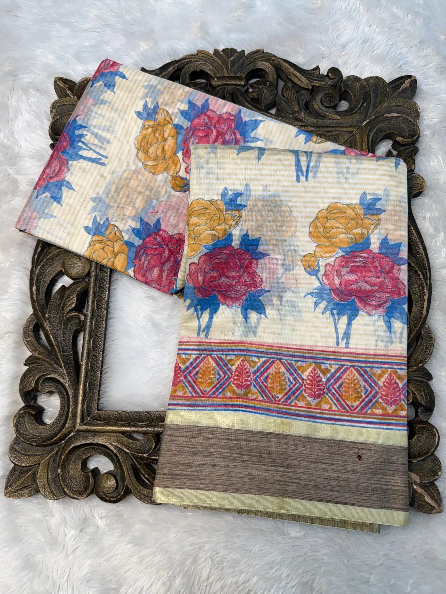 Contemporary Weave Kora Tissue Silk Banarasi Saree