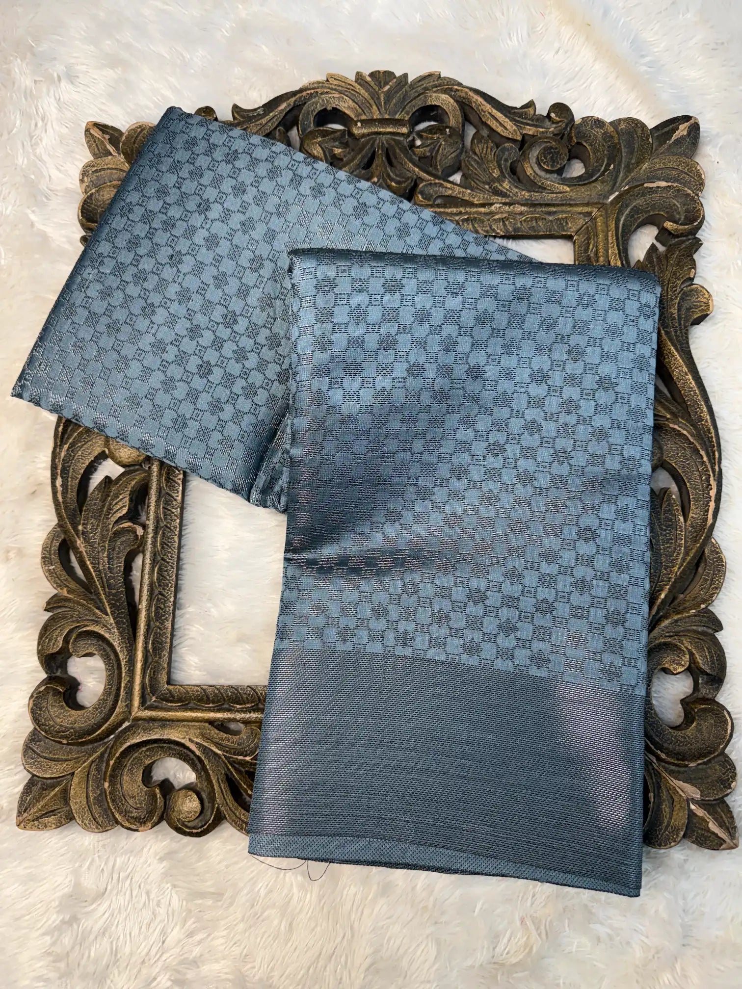 Eccentric Weave Softsilk Traditional Banarasi Saree