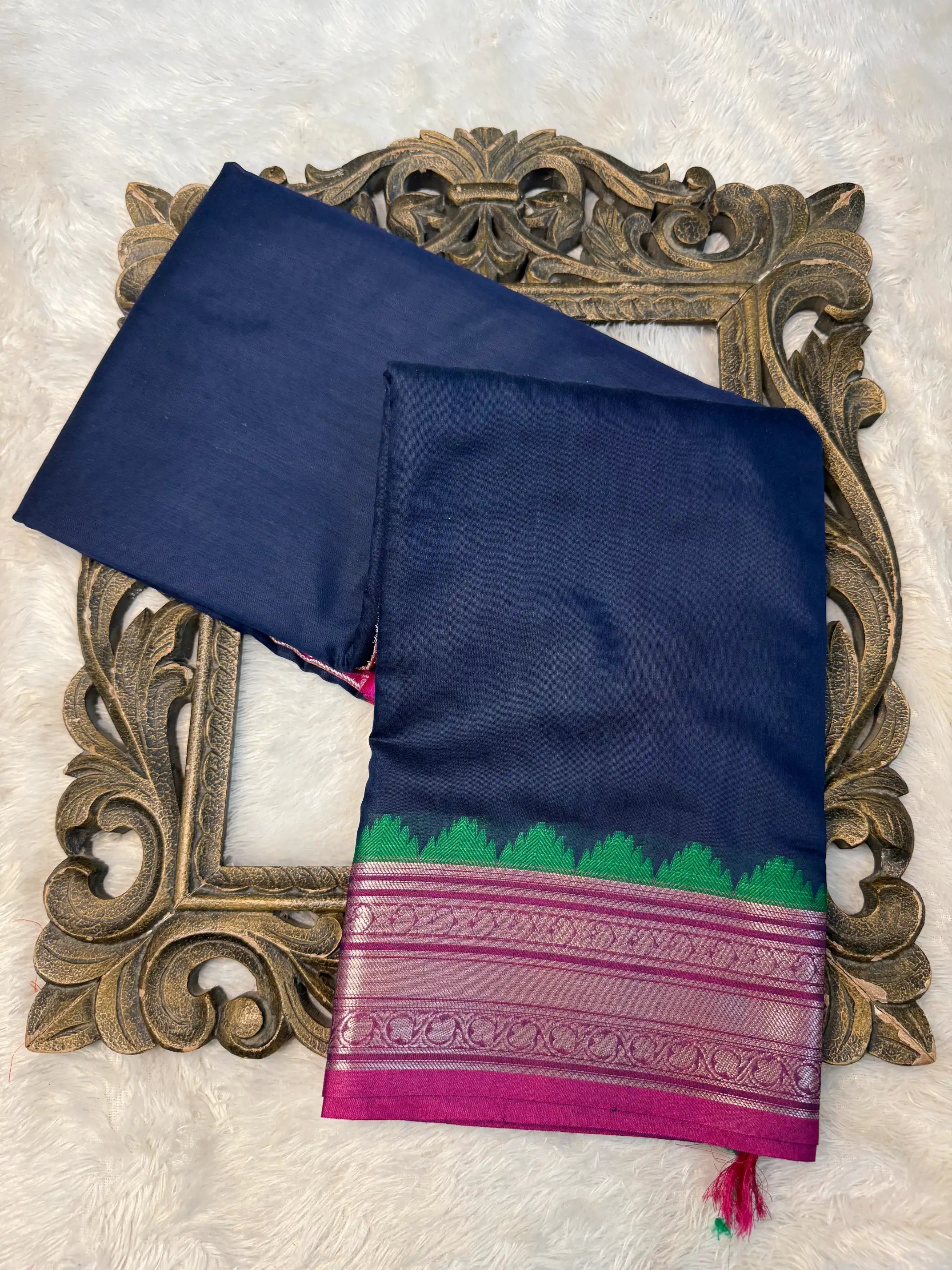 Eccentric Weave Softsilk Traditional Banarasi Saree