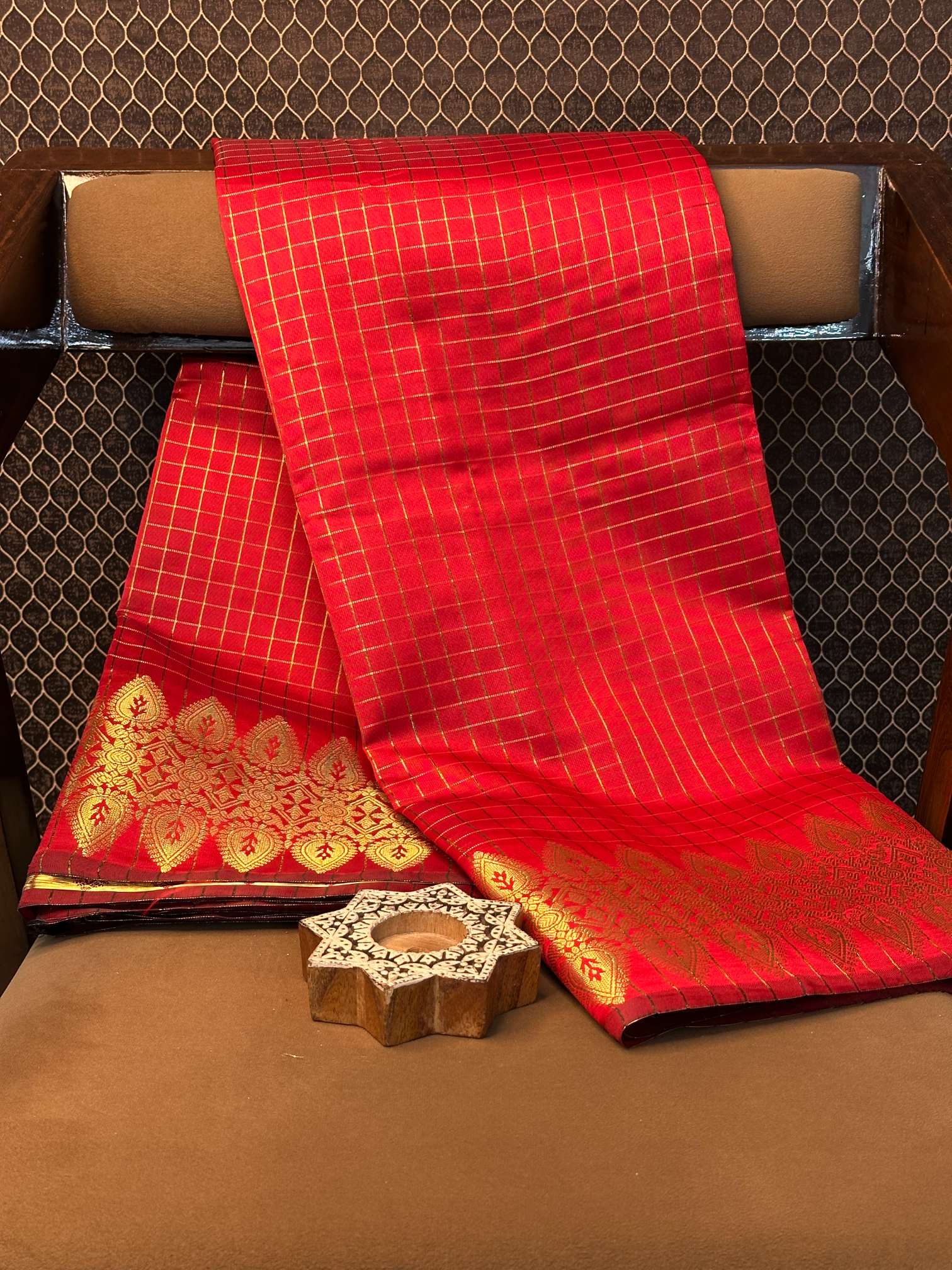 Eccentric zari weave Softsilk Banarasi saree