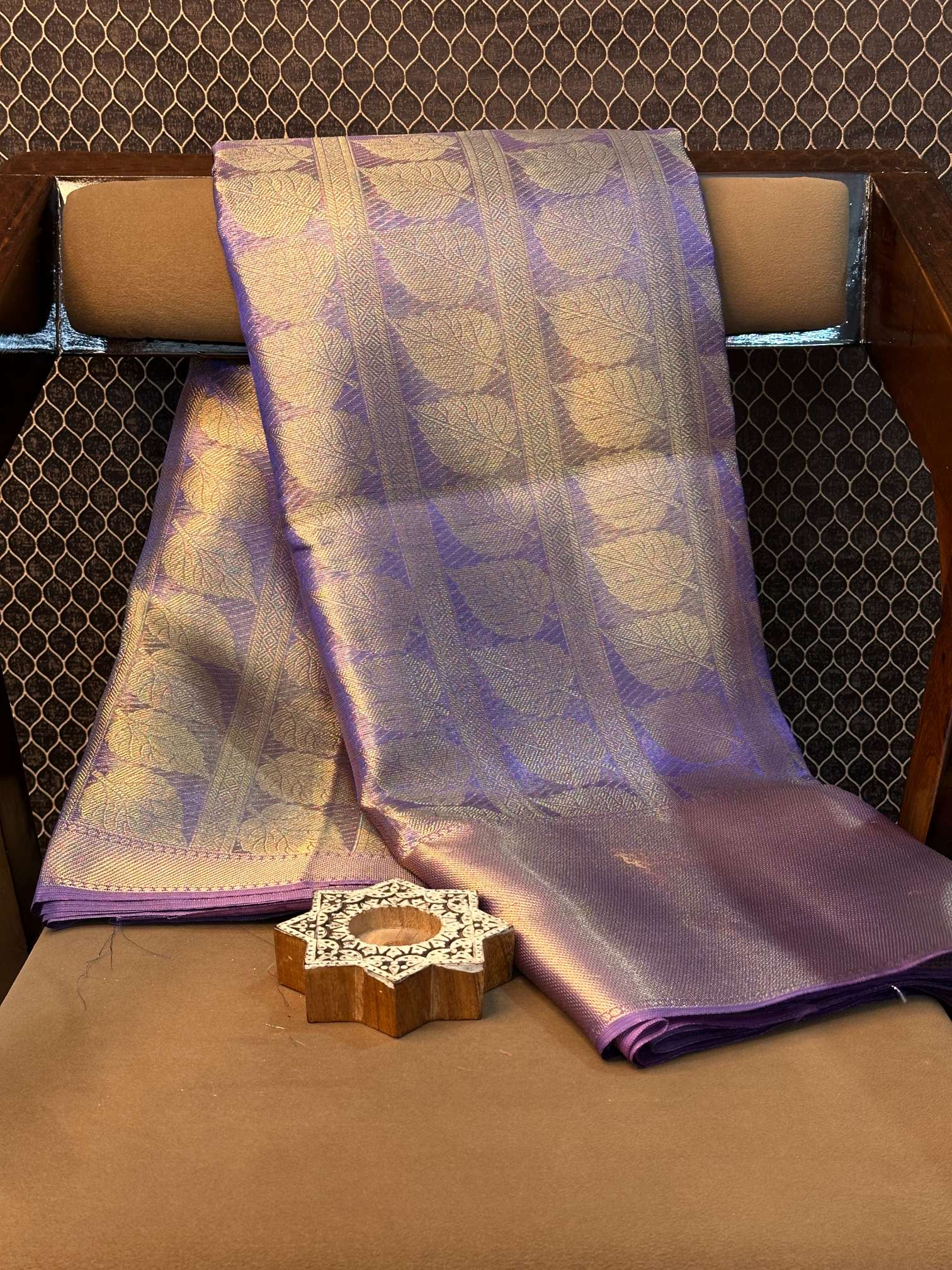 Eccentric zari weave Softsilk Banarasi saree