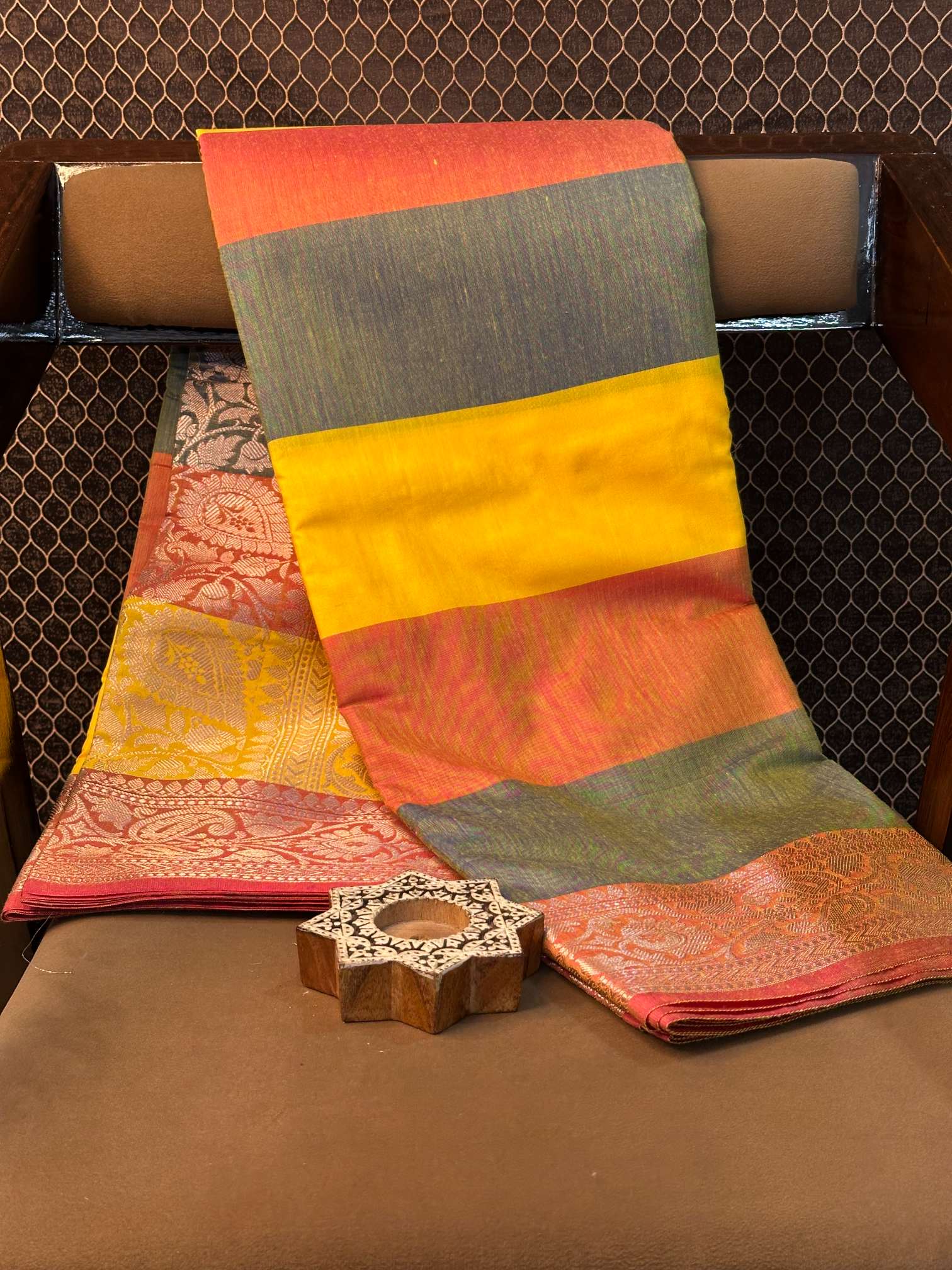 Eccentric zari weave Softsilk Heritage Banarasi saree
