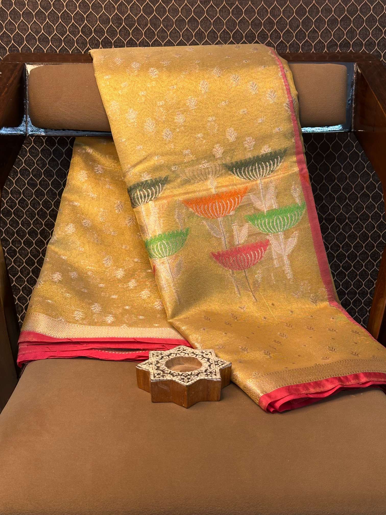 Eccentric zari weave Softsilk Heritage Banarasi saree
