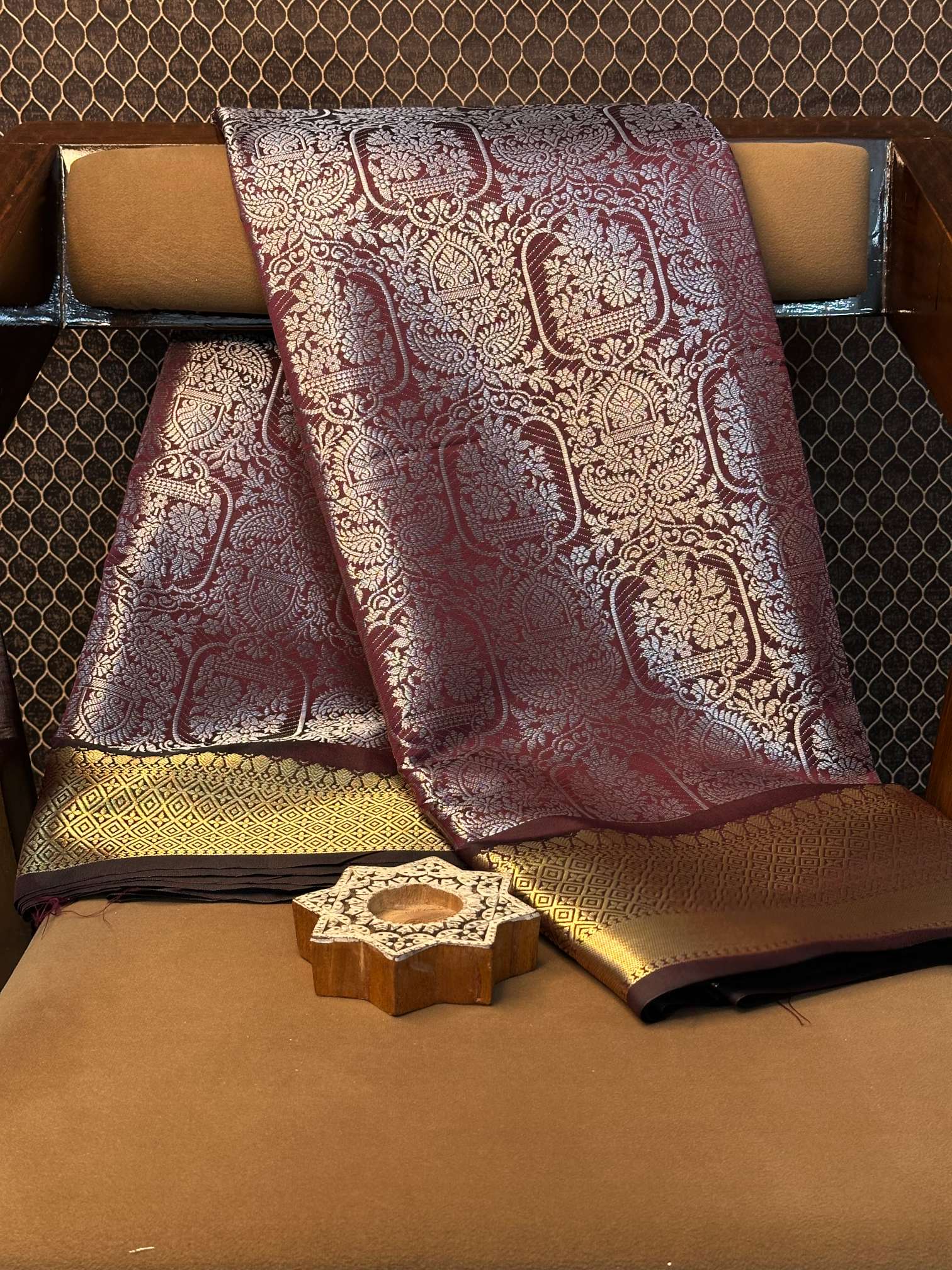 Eccentric zari weave Softsilk Banarasi saree