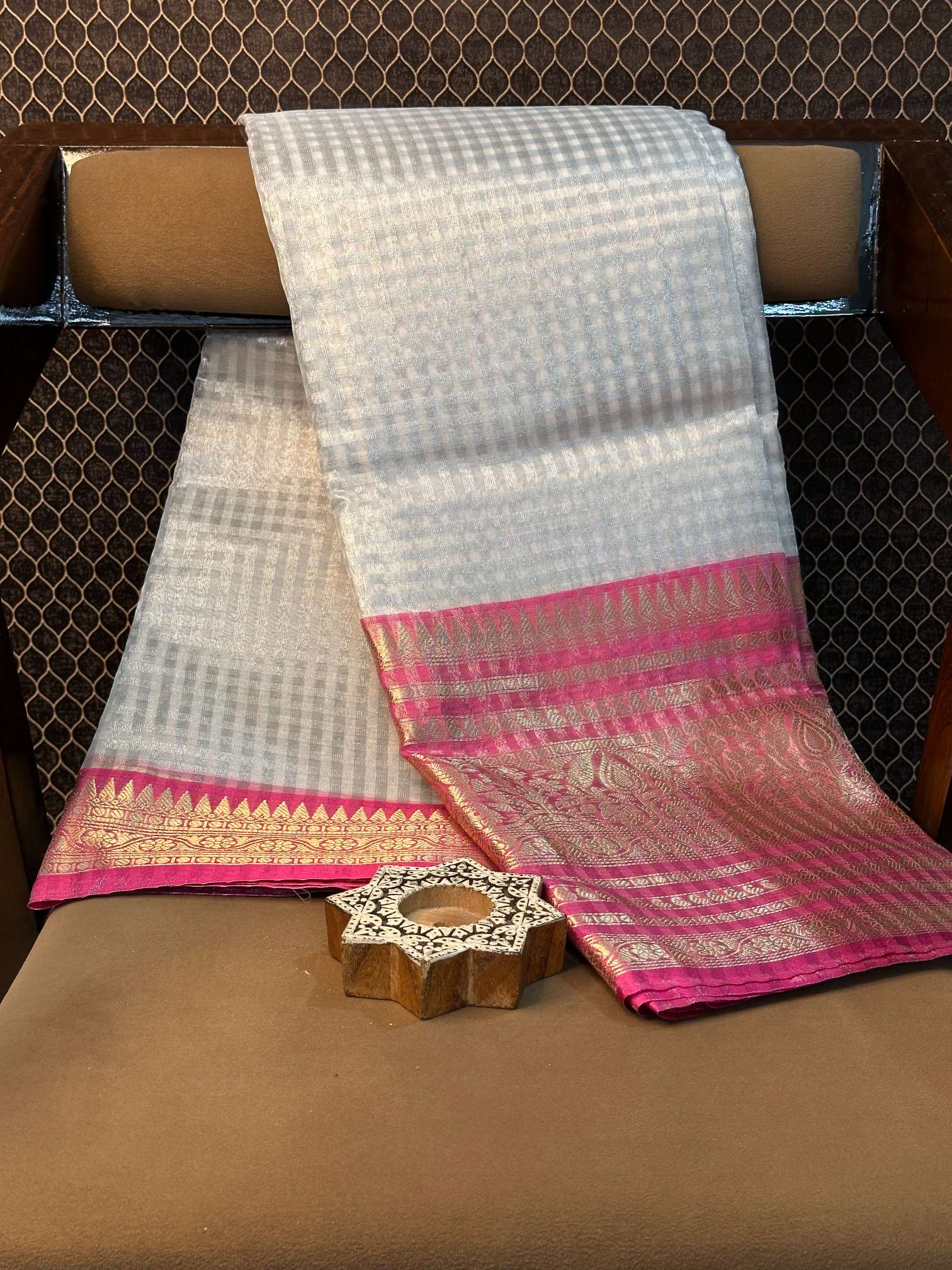Eccentric zari weave Softsilk Heritage Banarasi saree