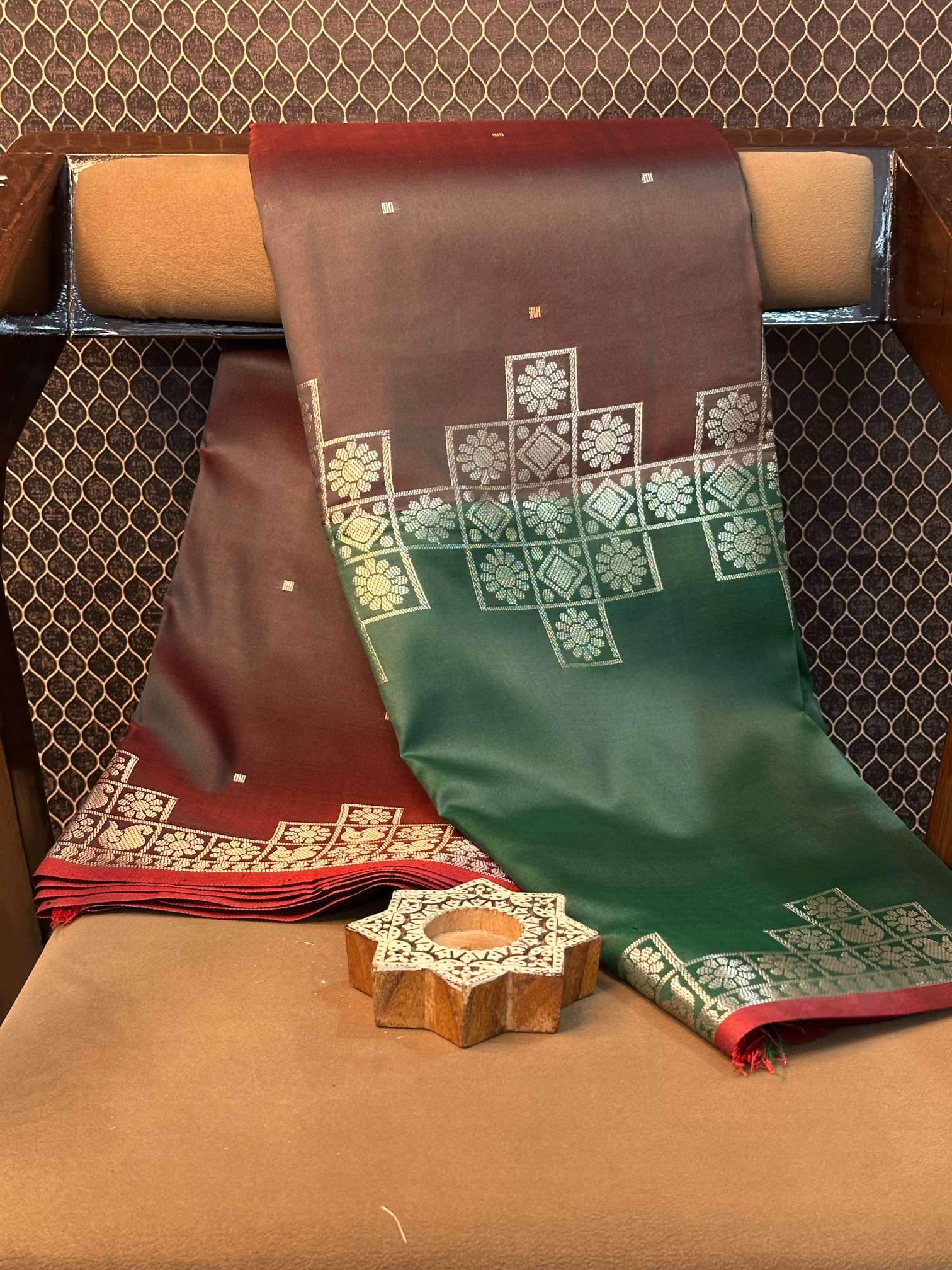 Eccentric zari weave Softsilk Heritage Banarasi saree