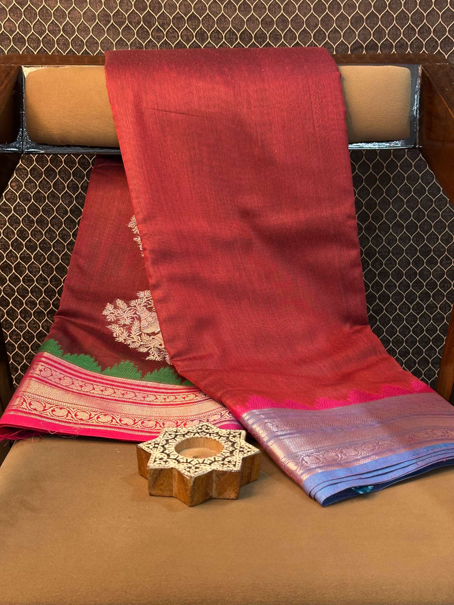 Eccentric zari weave Softsilk Banarasi saree