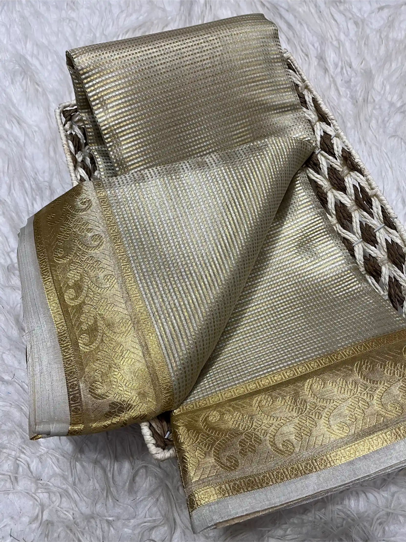 Beautiful Traditional Softsilk Embossed Weave Banarasi Saree
