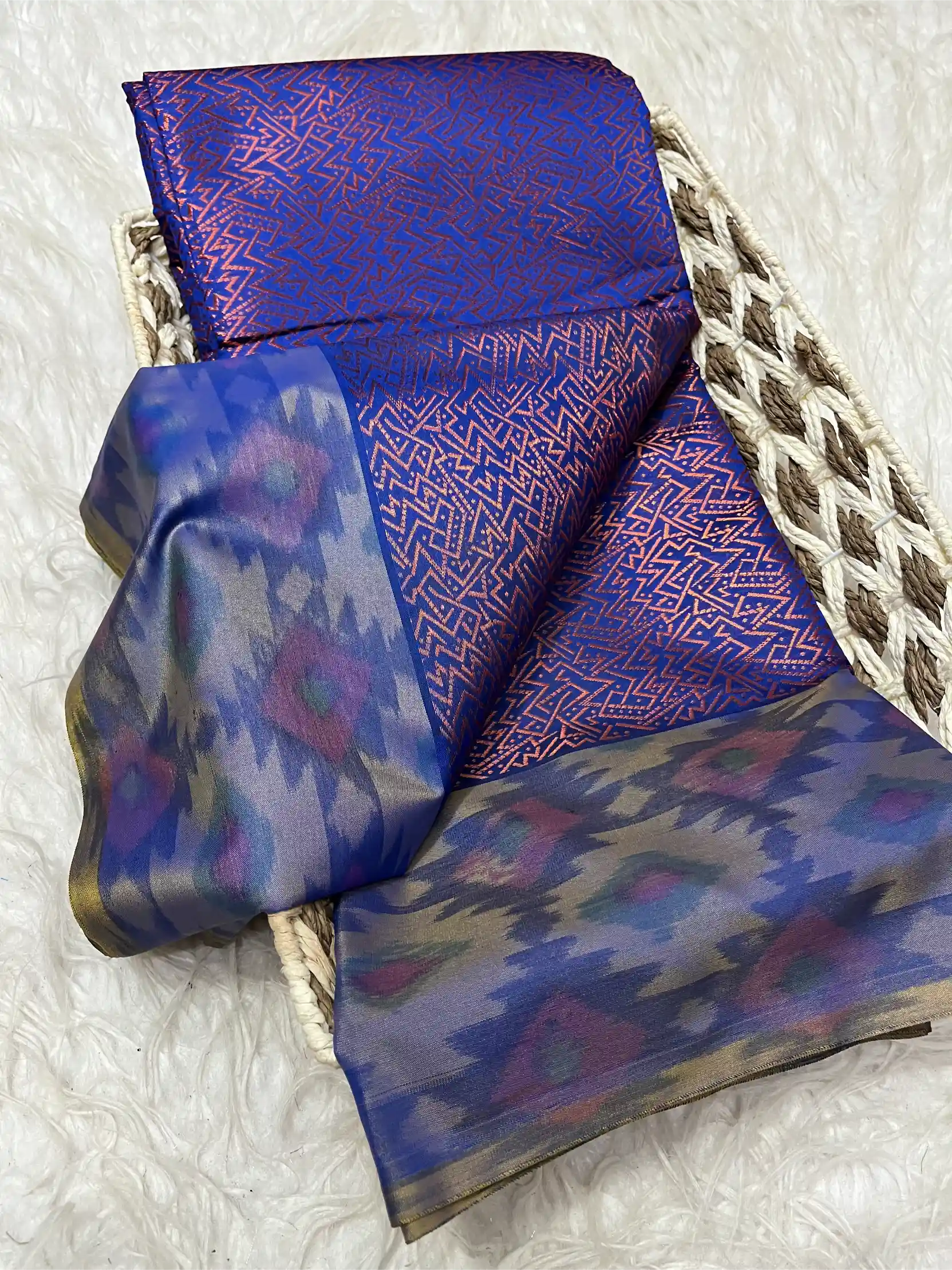 Beautiful Traditional Softsilk Embossed Weave Banarasi Saree