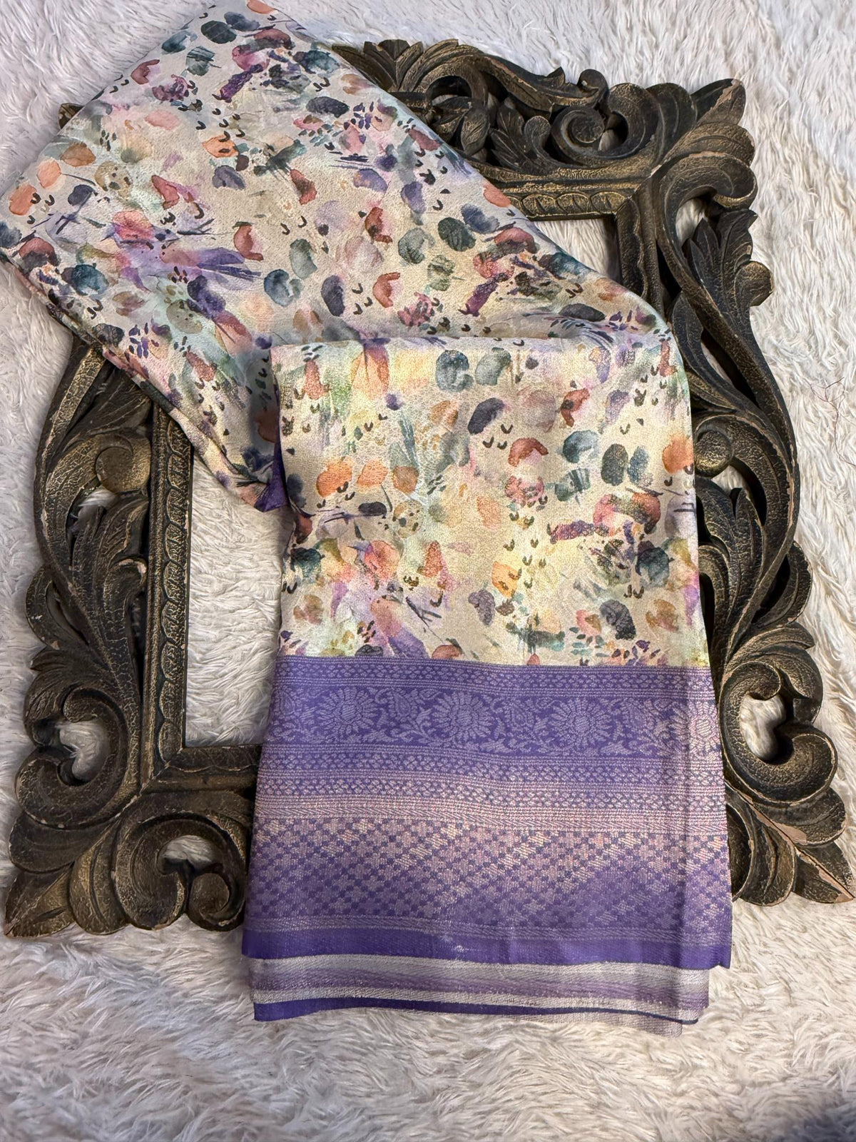 Trending Softsilk Jacquard Unique Banarasi Saree