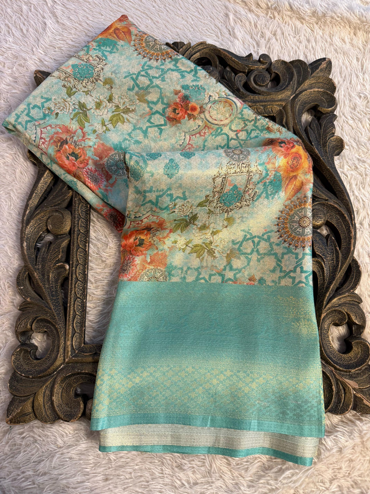 Trending Softsilk Jacquard Unique Banarasi Saree