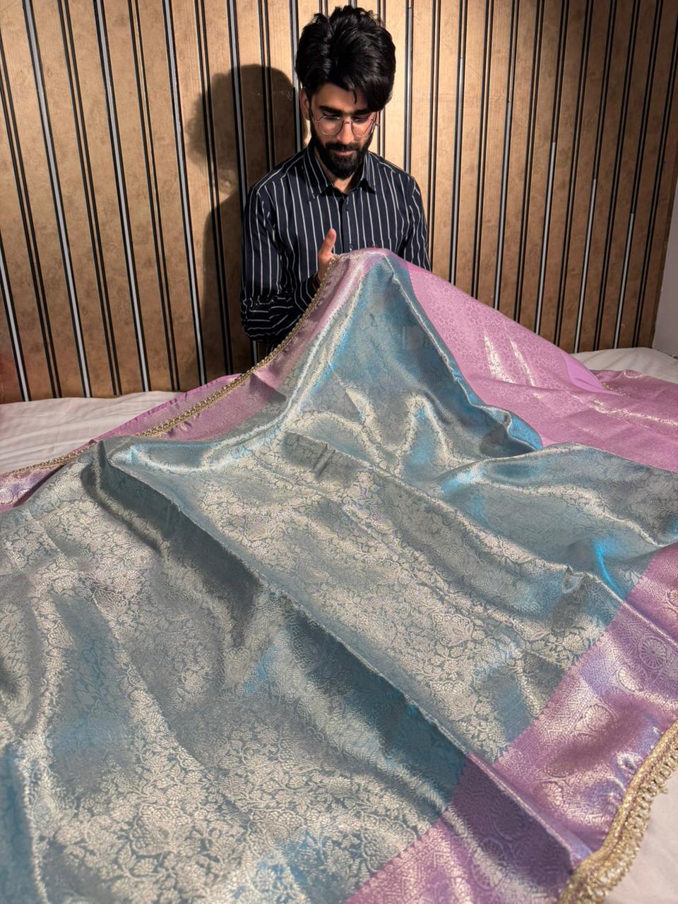 Firozi Pink Kanjivaram Tissue Silk Designer Banarasi Saree
