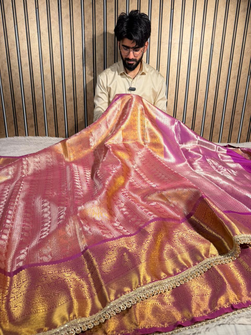 Dual Shaded Kanjivaram Embossed Tissue Saree with Lace Work