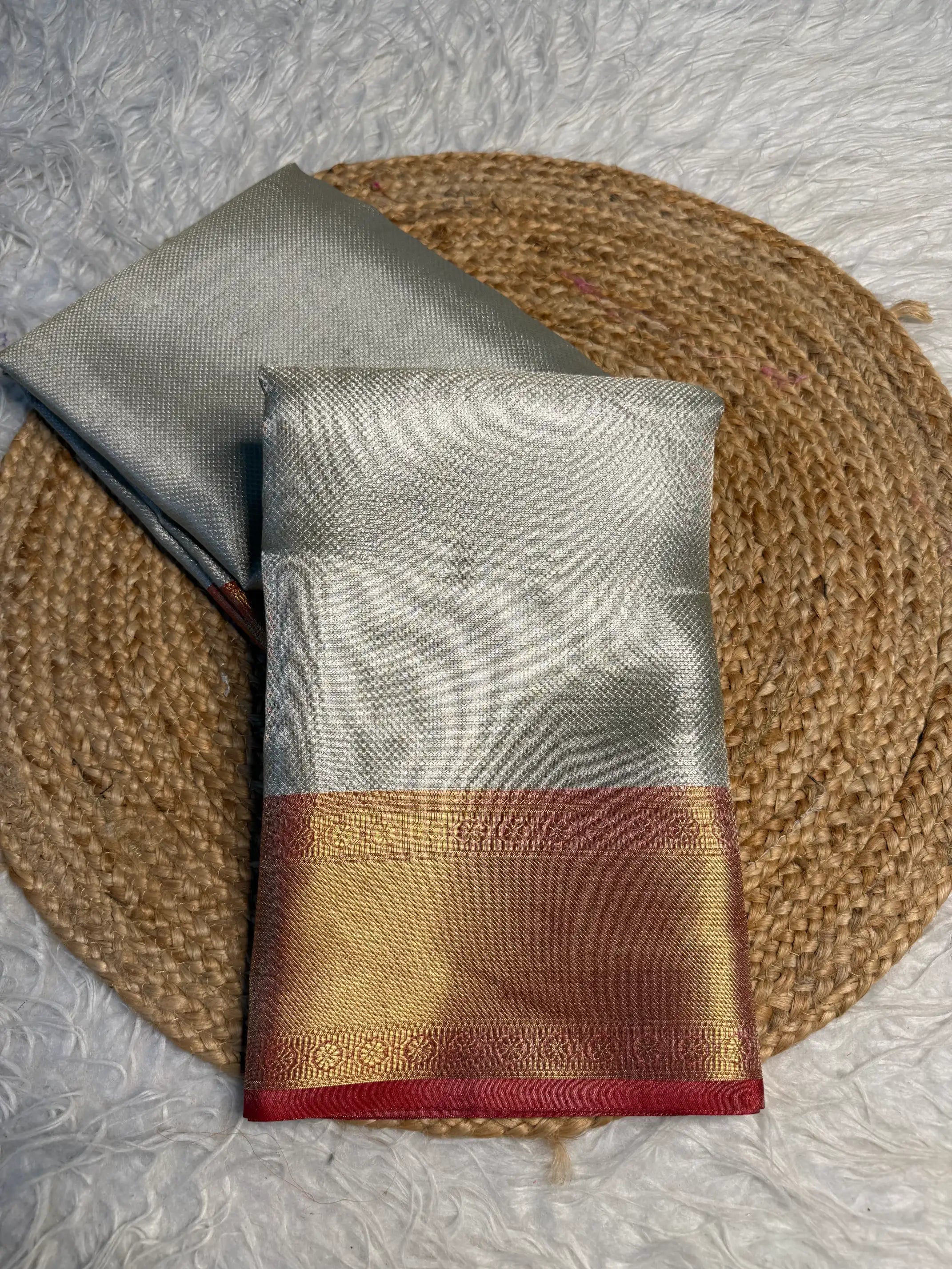 Premium contemperory weave softsilk Banarasi saree
